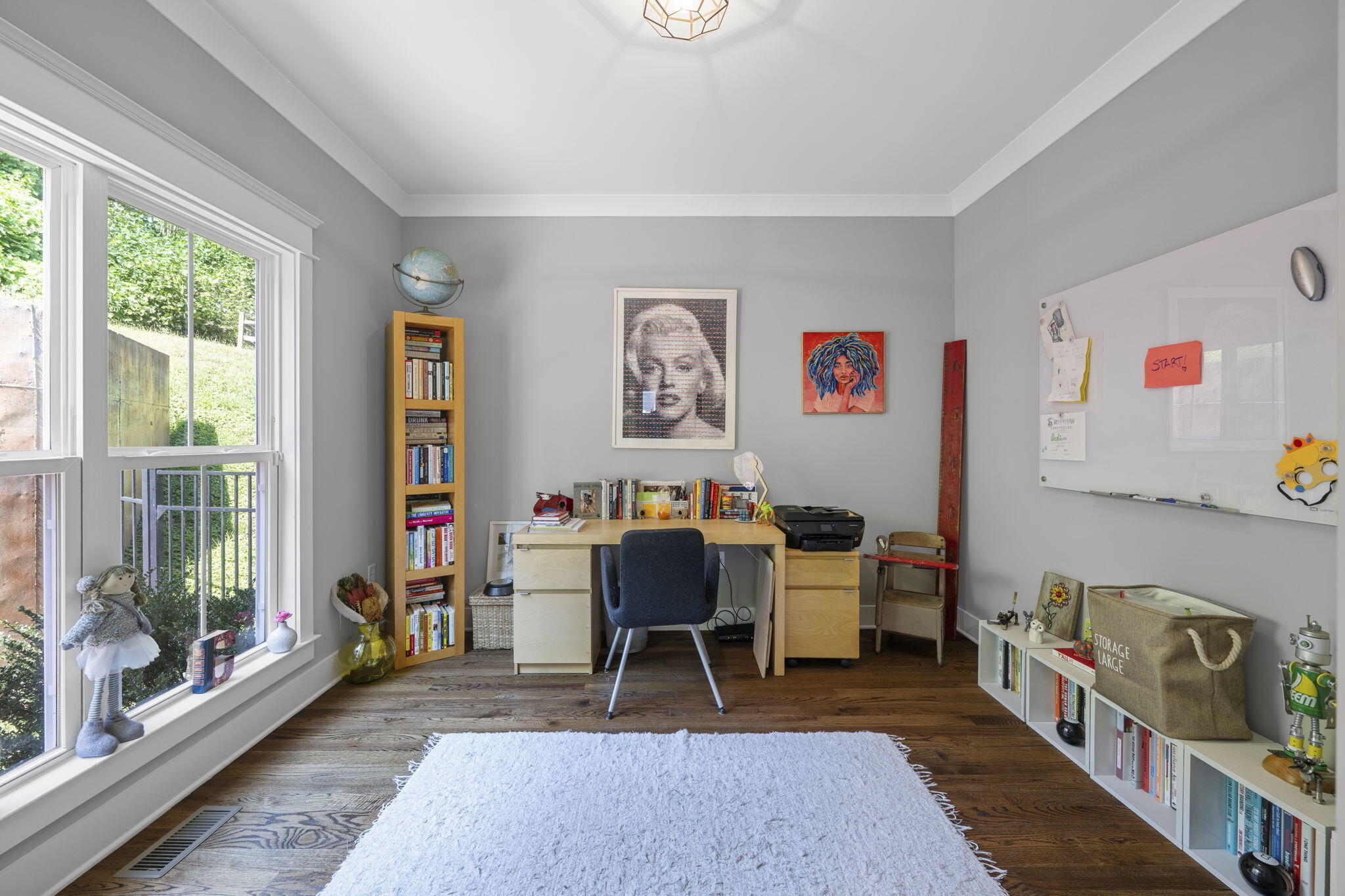 Chattanooga, Tennessee, 37405, United States, 4 Bedrooms Bedrooms, ,4 BathroomsBathrooms,Residential,Active,1893208