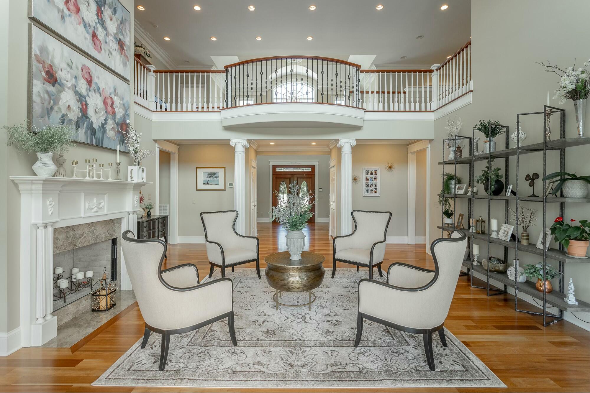 Chattanooga, Tennessee, 37419, United States, 5 Bedrooms Bedrooms, ,6 BathroomsBathrooms,Residential,Active,1762855