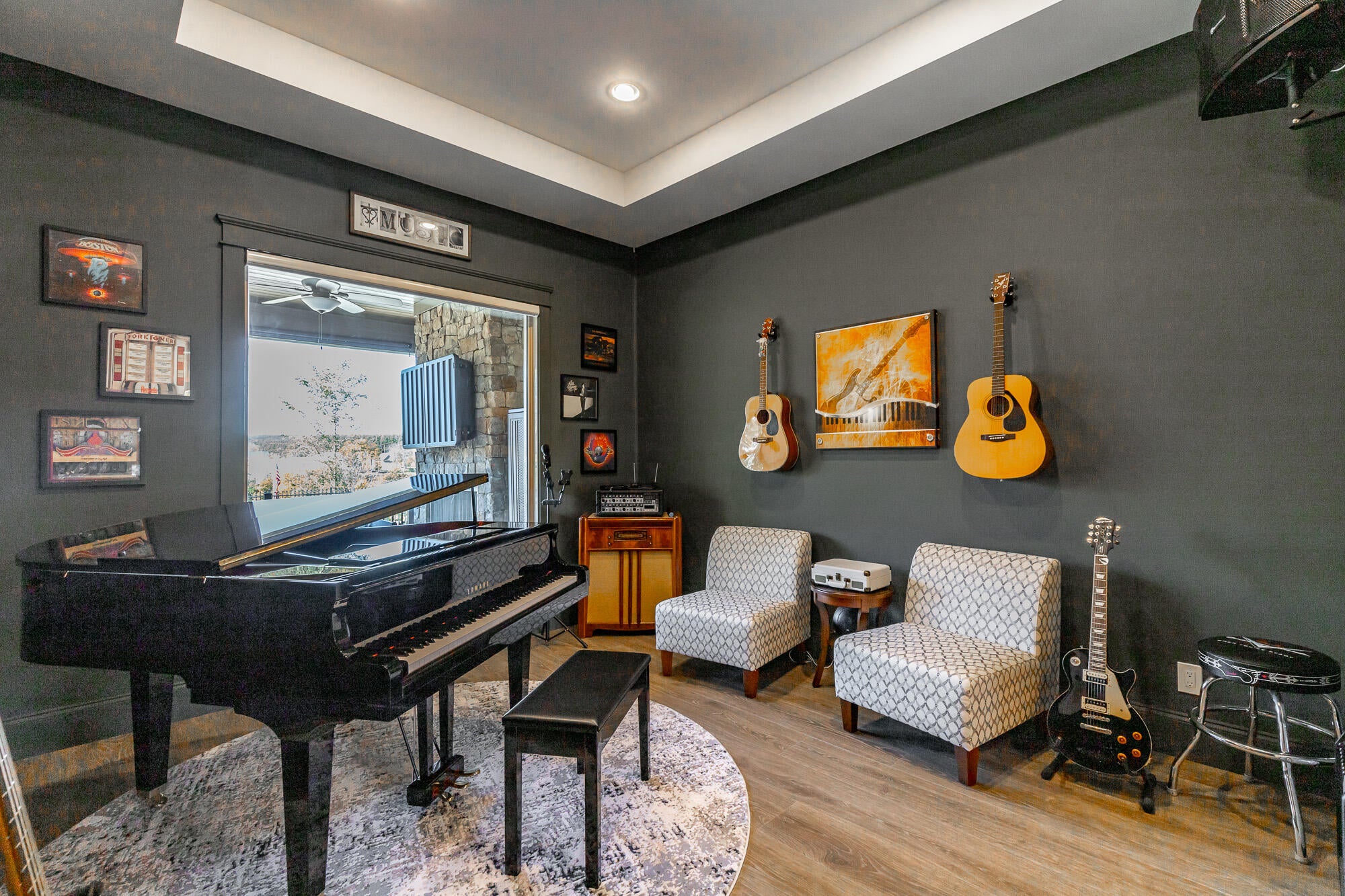 Jasper, Tennessee, 37347, United States, 3 Bedrooms Bedrooms, ,4 BathroomsBathrooms,Residential,Active,1987217