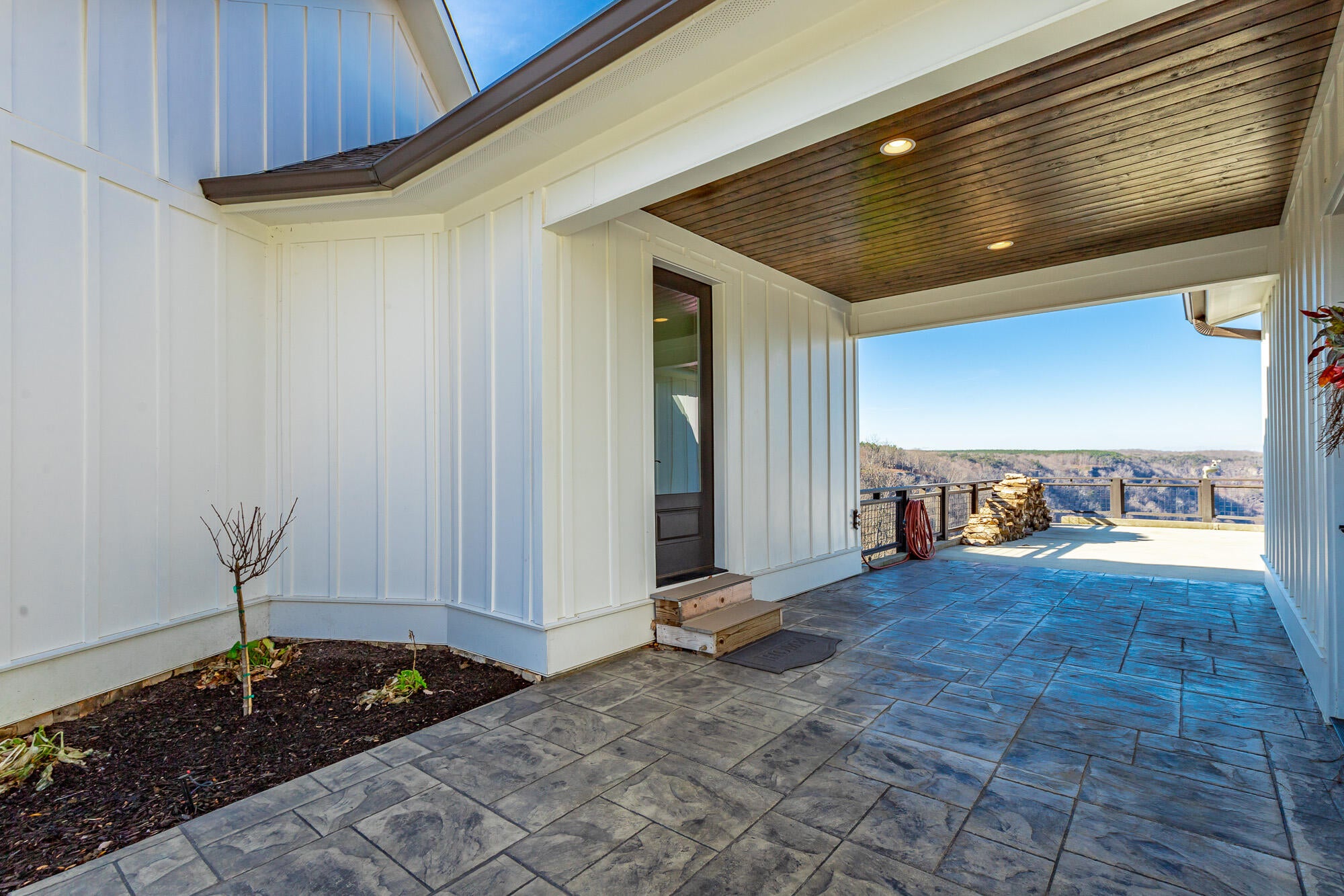 Jasper, Tennessee, 37347, United States, 3 Bedrooms Bedrooms, ,3 BathroomsBathrooms,Residential,Active,2002330