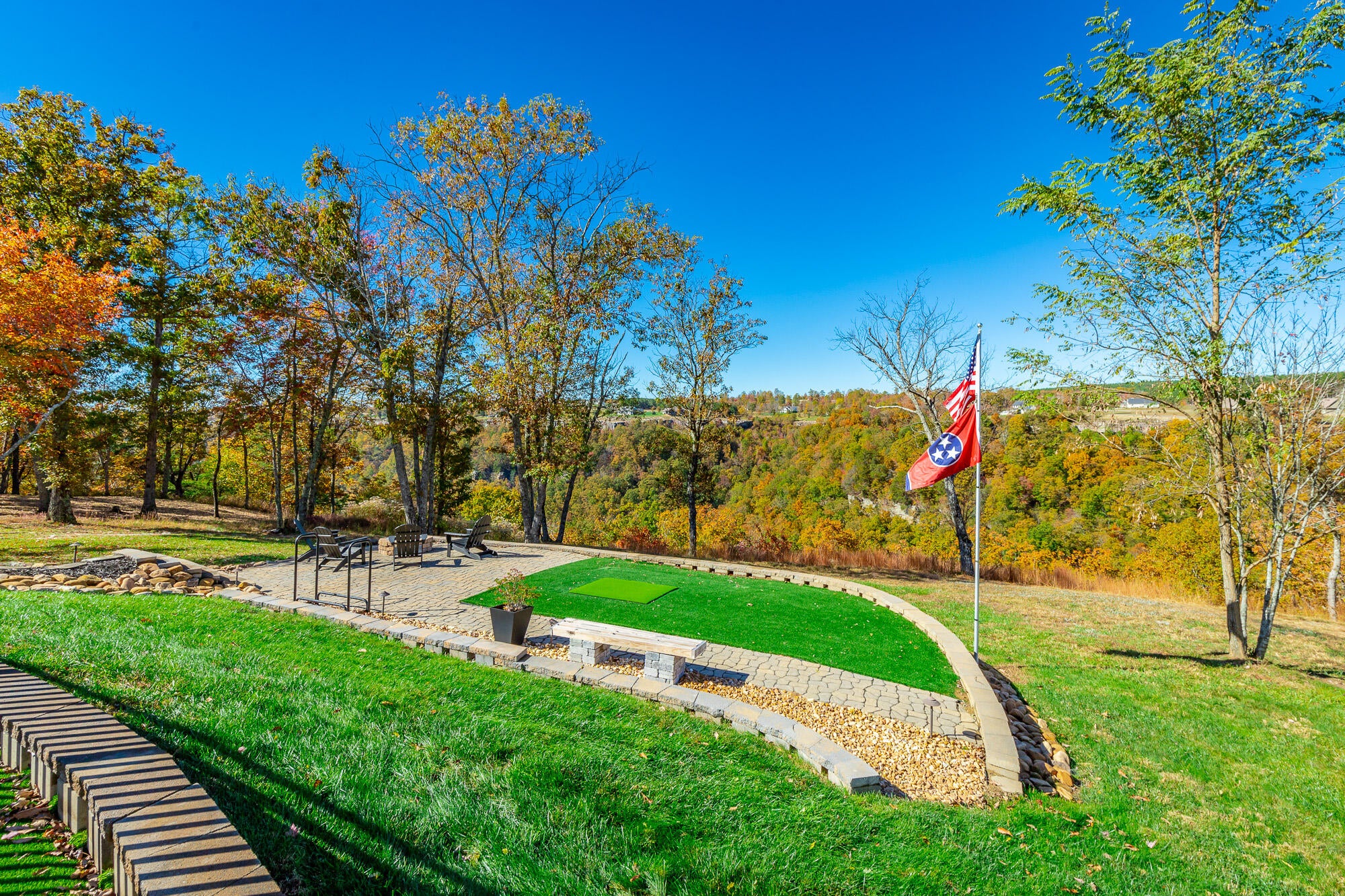 Jasper, Tennessee, 37347, United States, 3 Bedrooms Bedrooms, ,4 BathroomsBathrooms,Residential,Active,1987217