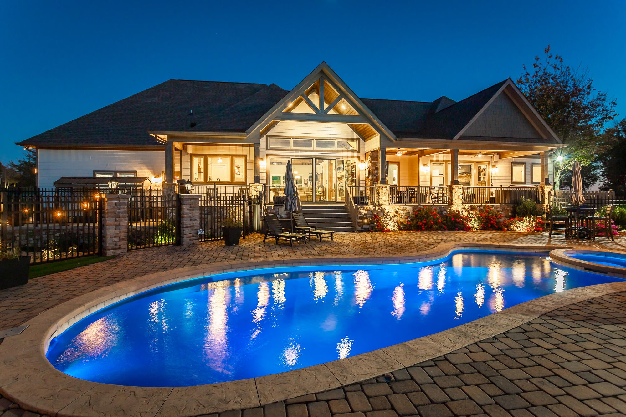 Jasper, Tennessee, 37347, United States, 3 Bedrooms Bedrooms, ,4 BathroomsBathrooms,Residential,Active,1987217