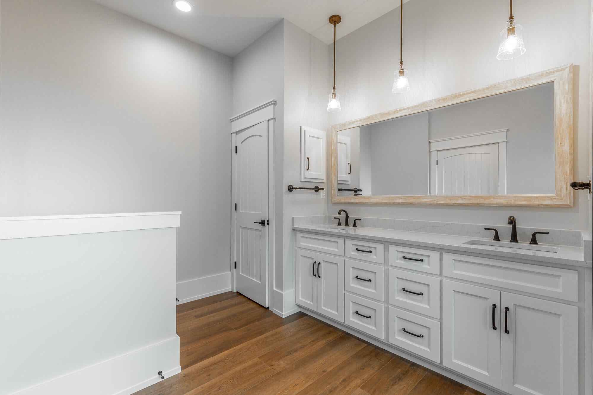 Jasper, Tennessee, 37347, United States, 3 Bedrooms Bedrooms, ,3 BathroomsBathrooms,Residential,Active,1965825