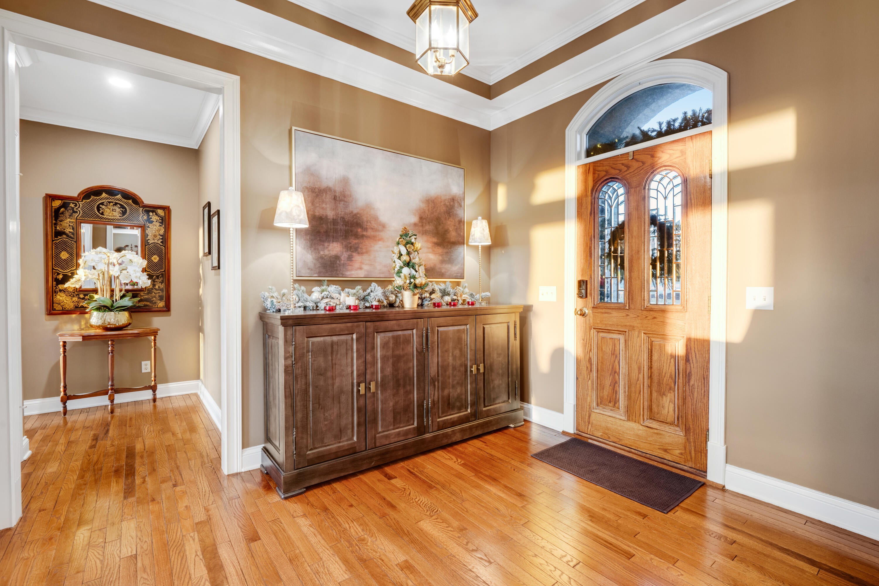 Chattanooga, Tennessee, 37416, United States, 4 Bedrooms Bedrooms, ,5 BathroomsBathrooms,Residential,Pending,2007030