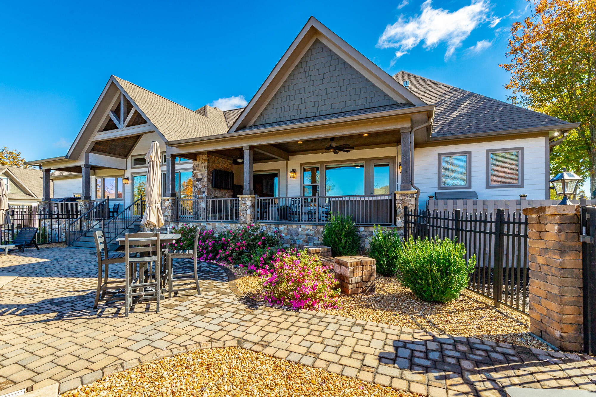 Jasper, Tennessee, 37347, United States, 3 Bedrooms Bedrooms, ,4 BathroomsBathrooms,Residential,Active,1987217