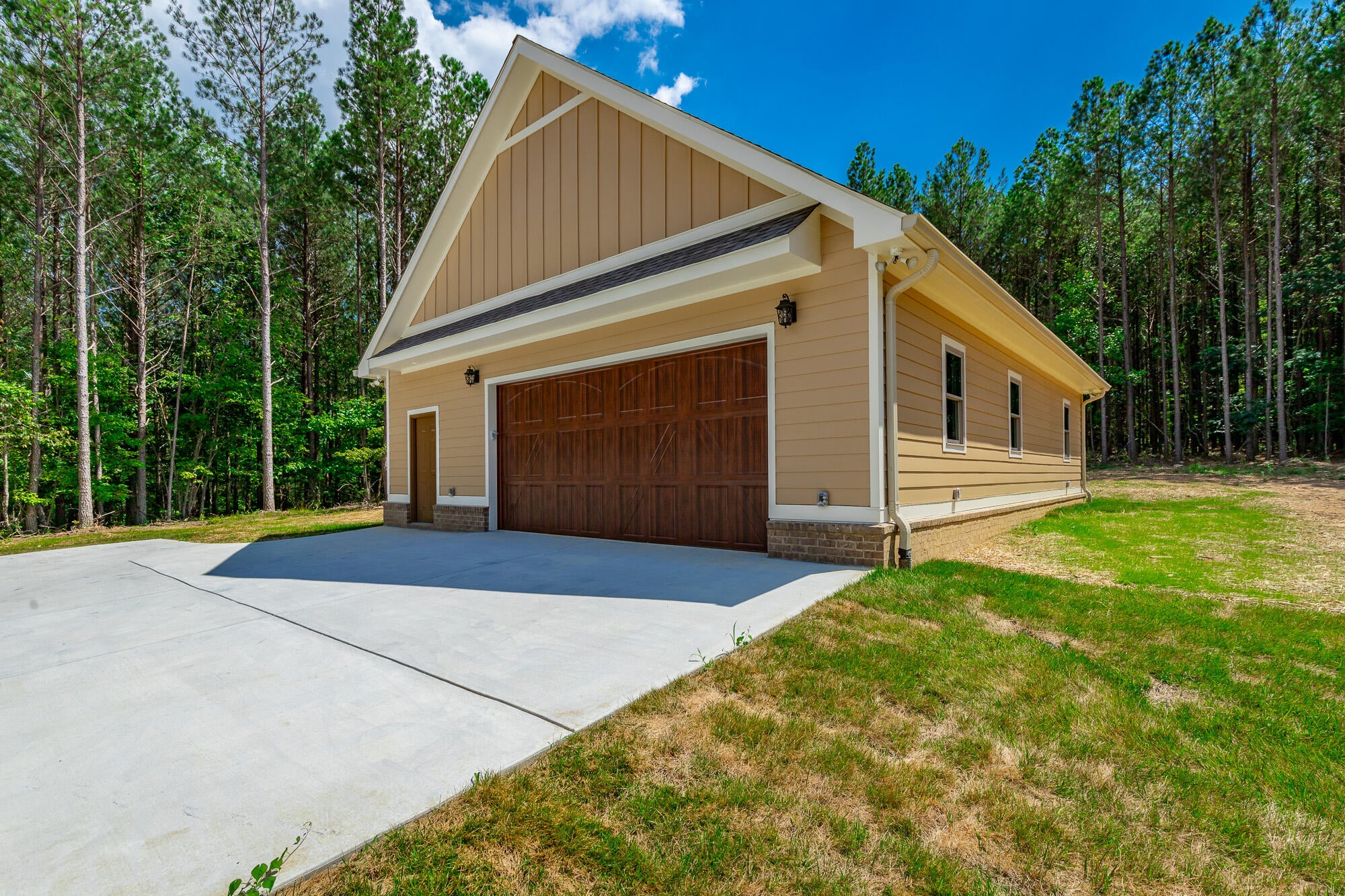 Jasper, Tennessee, 37347, United States, 3 Bedrooms Bedrooms, ,3 BathroomsBathrooms,Residential,Active,1965825