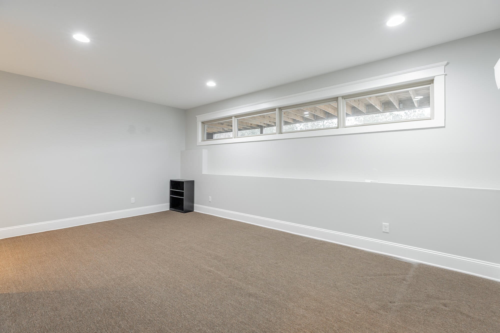 Jasper, Tennessee, 37347, United States, 3 Bedrooms Bedrooms, ,5 BathroomsBathrooms,Residential,Active,2002347