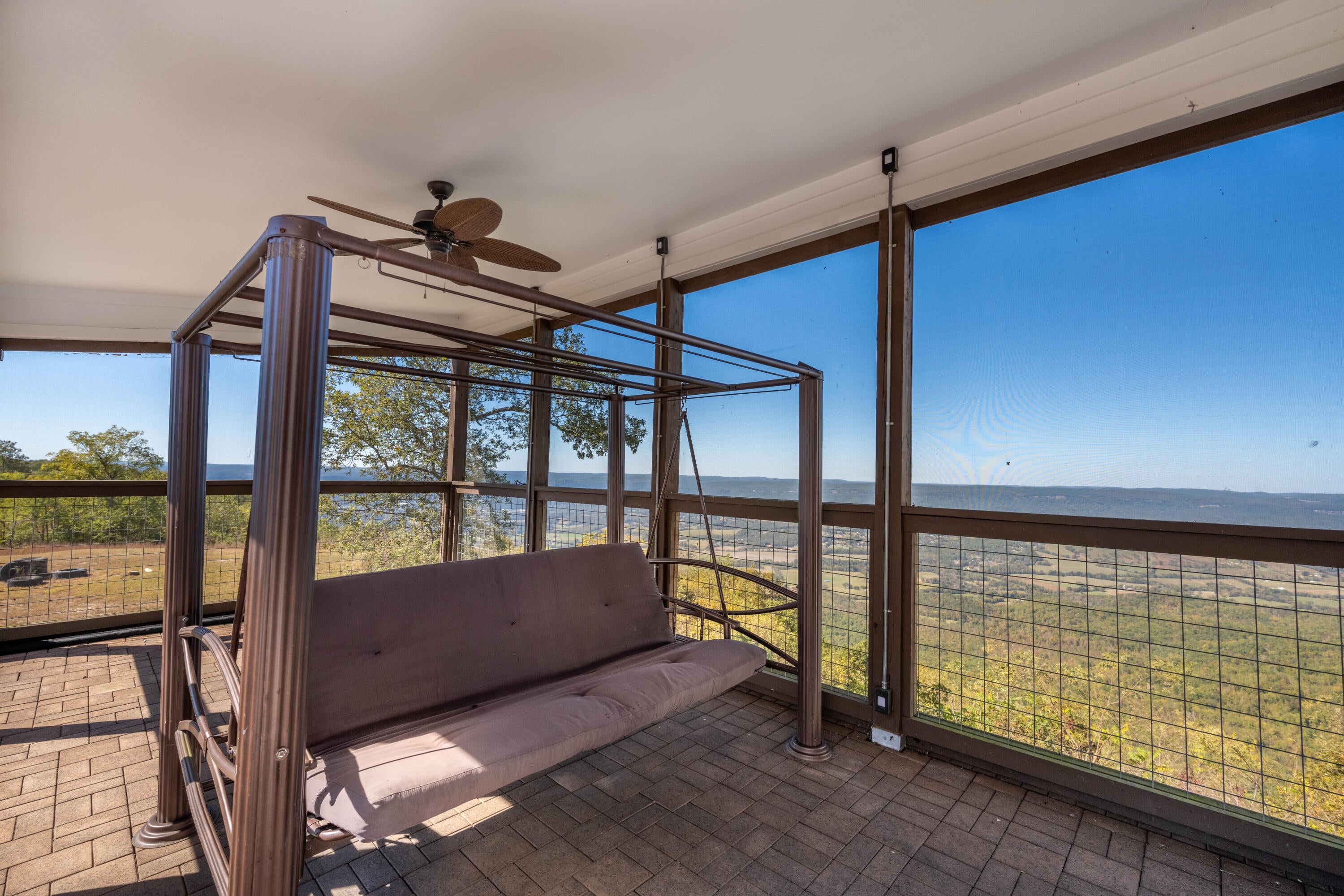 Graysville, Tennessee, 37338, United States, 4 Bedrooms Bedrooms, ,4 BathroomsBathrooms,Residential,Active,1952475