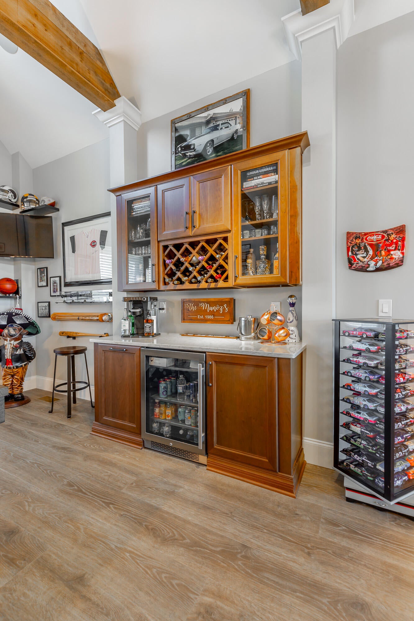 Jasper, Tennessee, 37347, United States, 3 Bedrooms Bedrooms, ,4 BathroomsBathrooms,Residential,Active,1987217