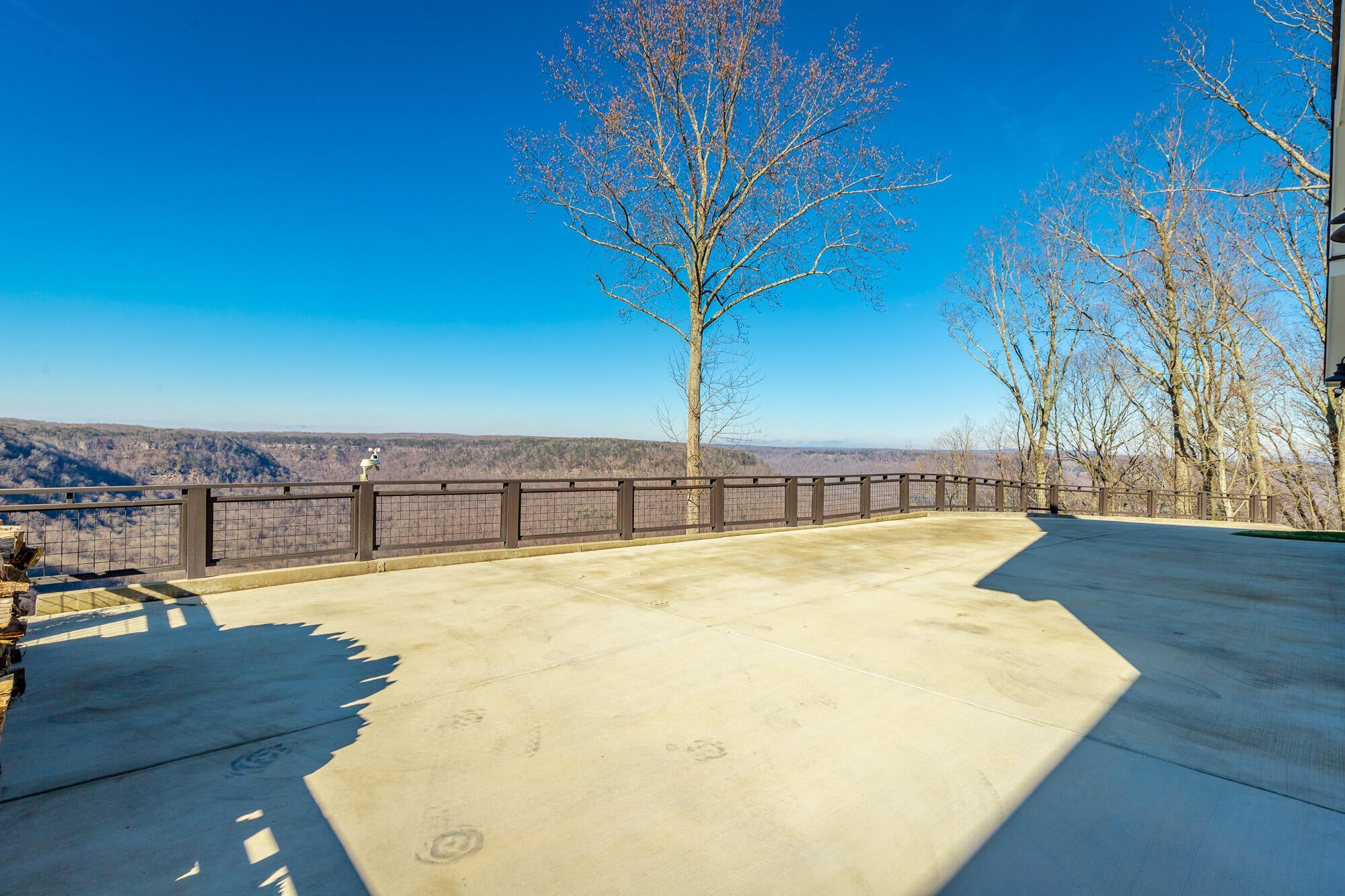 Jasper, Tennessee, 37347, United States, 3 Bedrooms Bedrooms, ,3 BathroomsBathrooms,Residential,Active,2002330