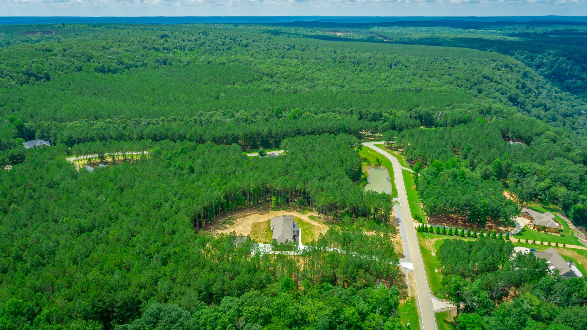 Jasper, Tennessee, 37347, United States, 3 Bedrooms Bedrooms, ,3 BathroomsBathrooms,Residential,Active,1965825