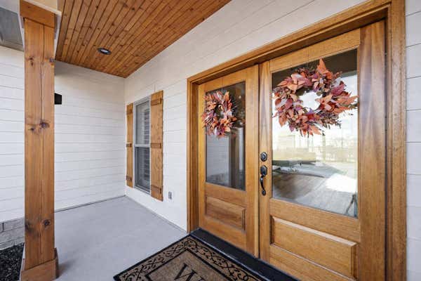 126 BOBCAT TRL, JASPER, TN 37347, photo 3 of 46