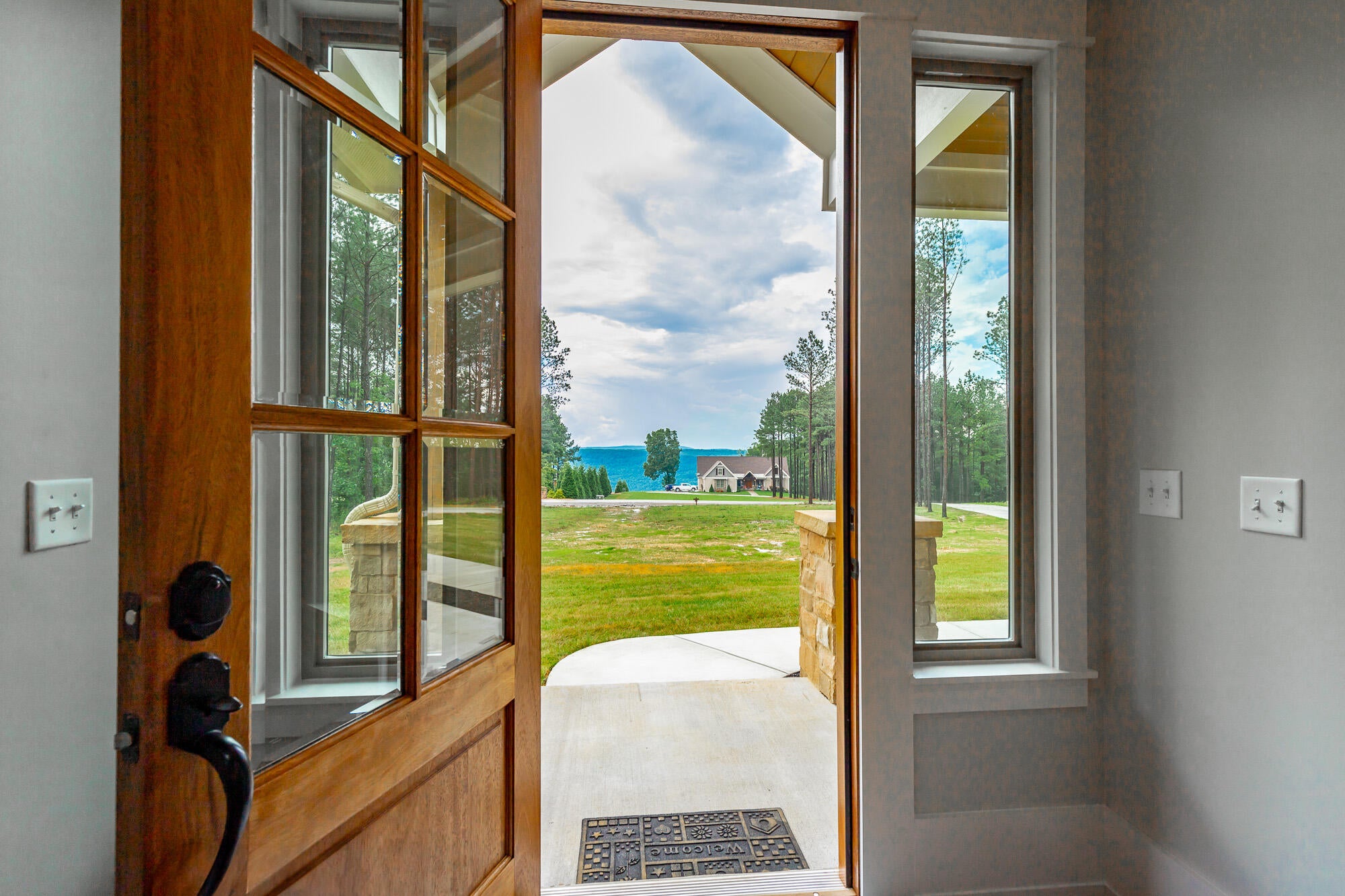 Jasper, Tennessee, 37347, United States, 3 Bedrooms Bedrooms, ,3 BathroomsBathrooms,Residential,Active,1965825