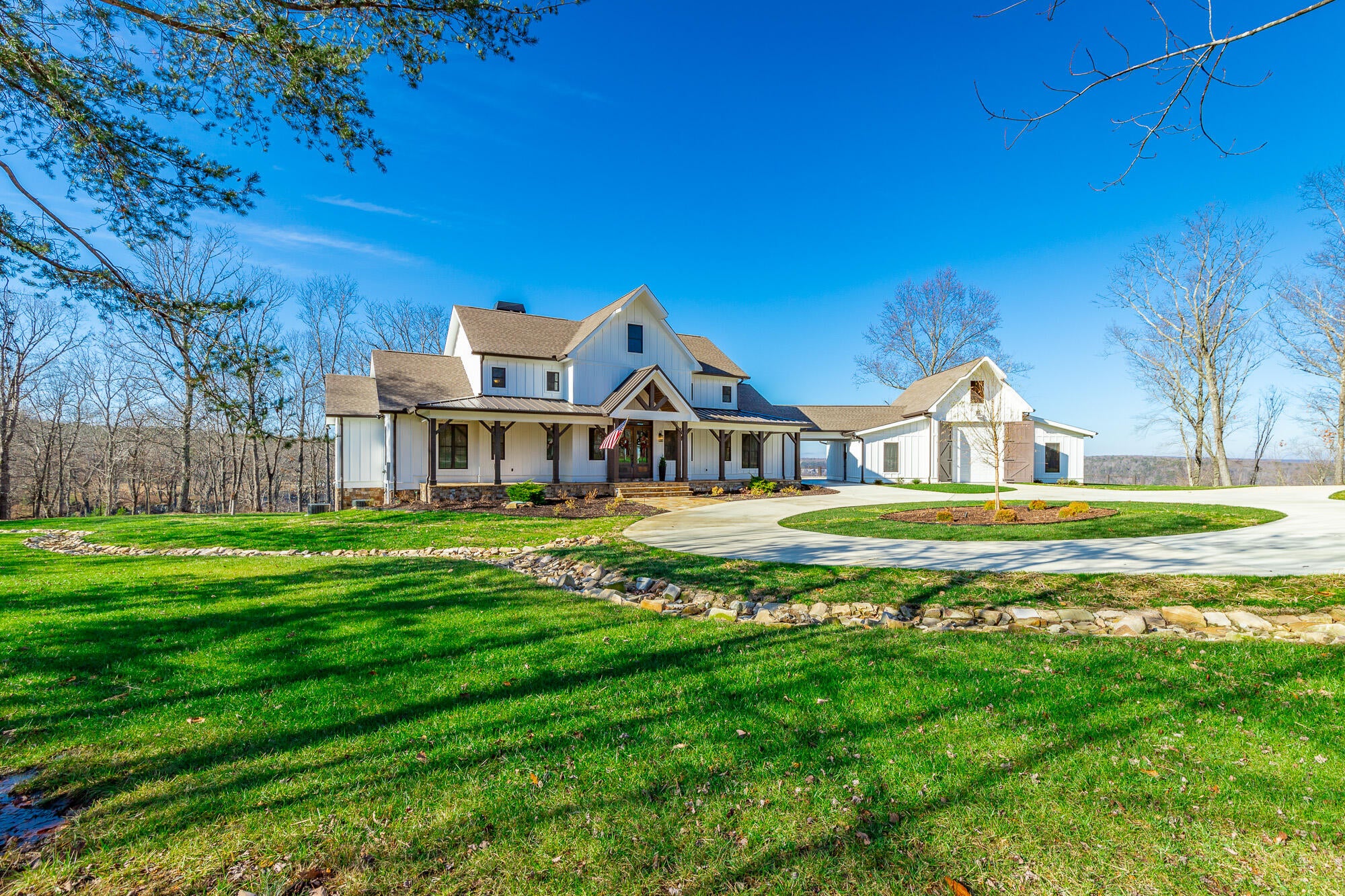 Jasper, Tennessee, 37347, United States, 3 Bedrooms Bedrooms, ,3 BathroomsBathrooms,Residential,Active,2002330