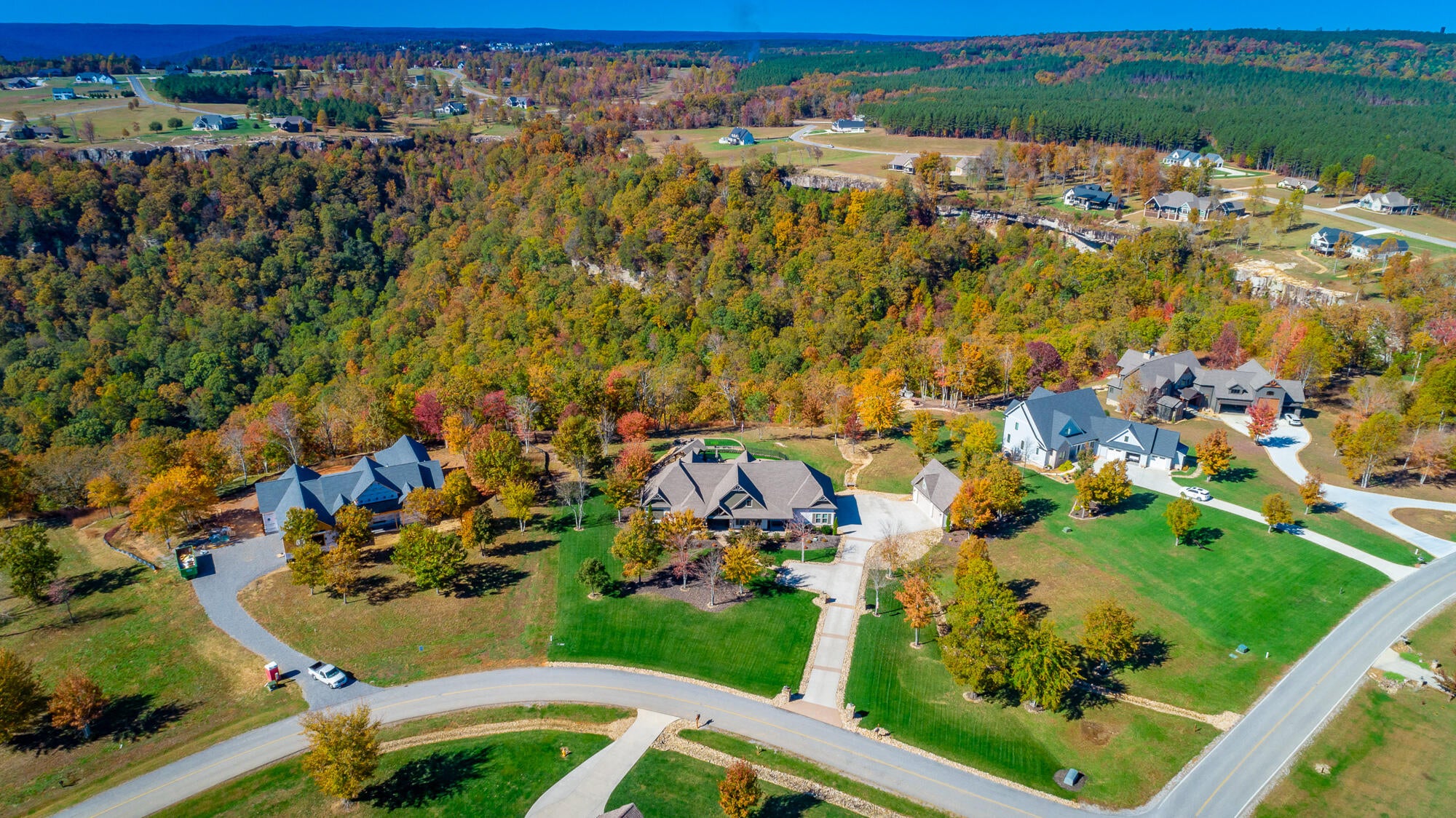 Jasper, Tennessee, 37347, United States, 3 Bedrooms Bedrooms, ,4 BathroomsBathrooms,Residential,Active,1987217