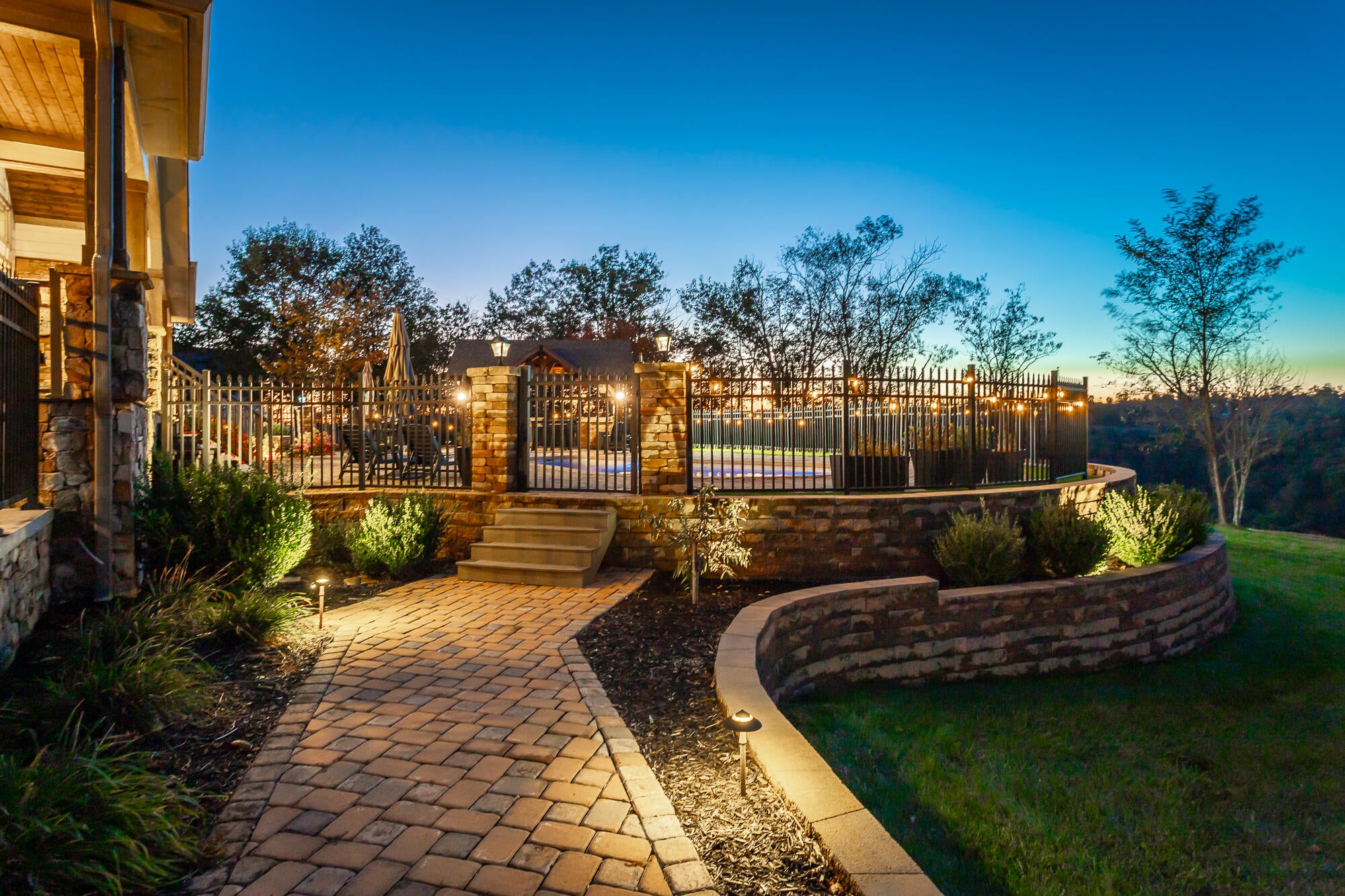 Jasper, Tennessee, 37347, United States, 3 Bedrooms Bedrooms, ,4 BathroomsBathrooms,Residential,Active,1987217