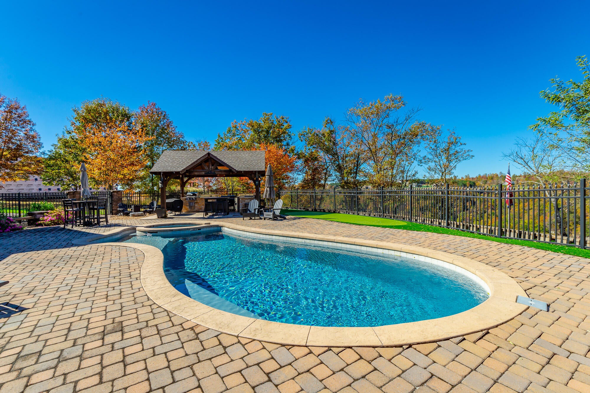 Jasper, Tennessee, 37347, United States, 3 Bedrooms Bedrooms, ,4 BathroomsBathrooms,Residential,Active,1987217