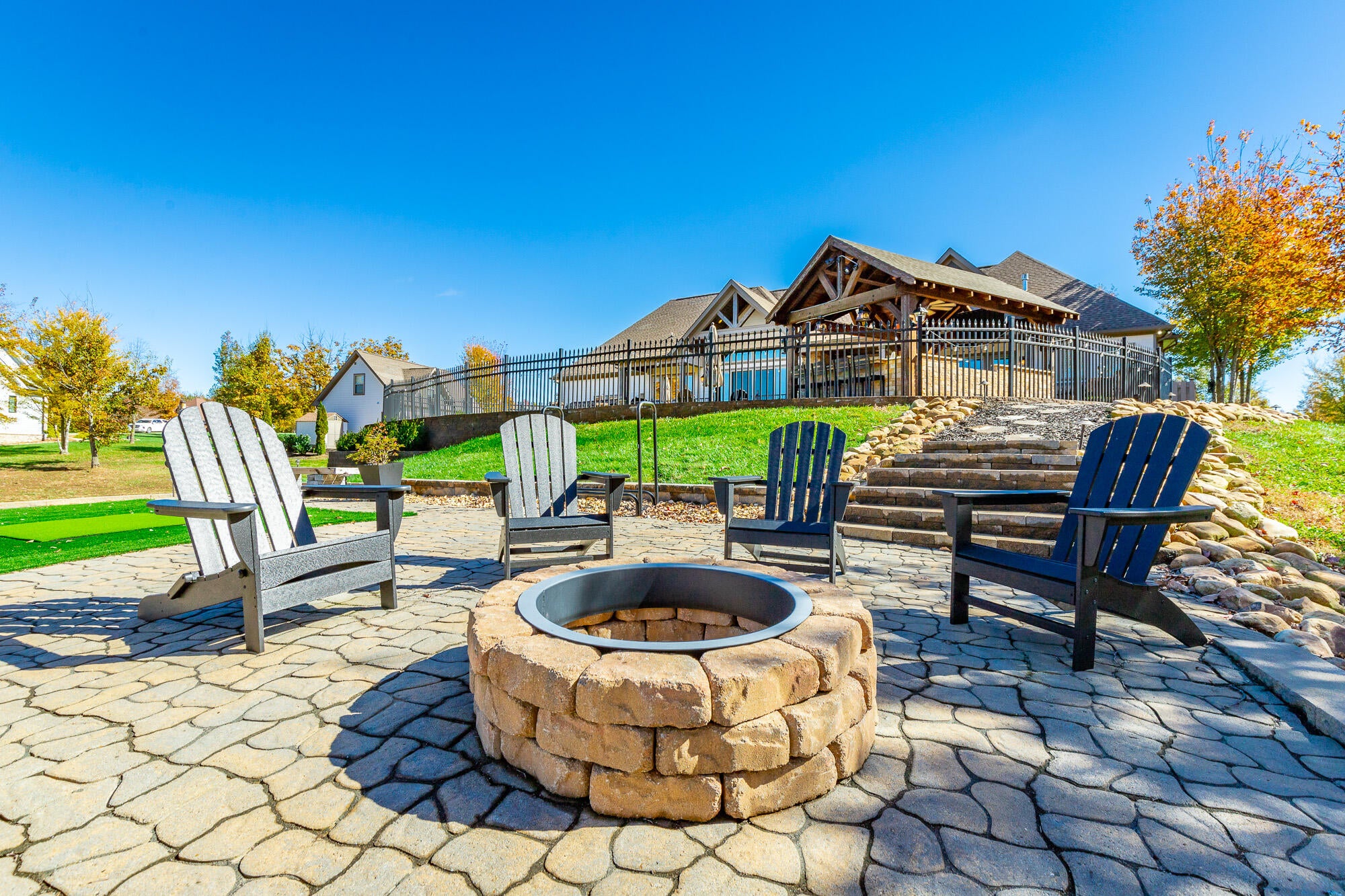 Jasper, Tennessee, 37347, United States, 3 Bedrooms Bedrooms, ,4 BathroomsBathrooms,Residential,Active,1987217