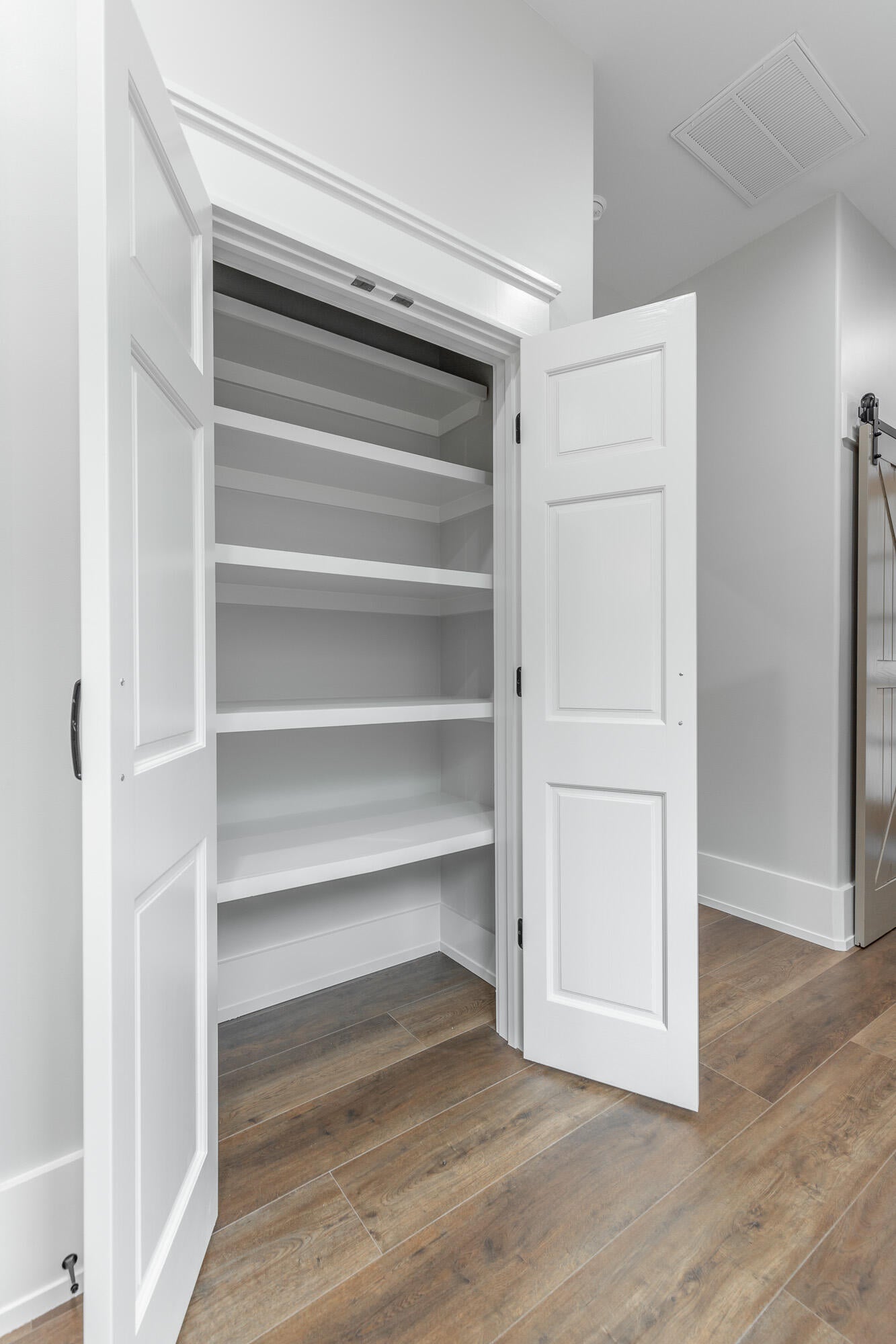 Jasper, Tennessee, 37347, United States, 3 Bedrooms Bedrooms, ,3 BathroomsBathrooms,Residential,Active,1965825