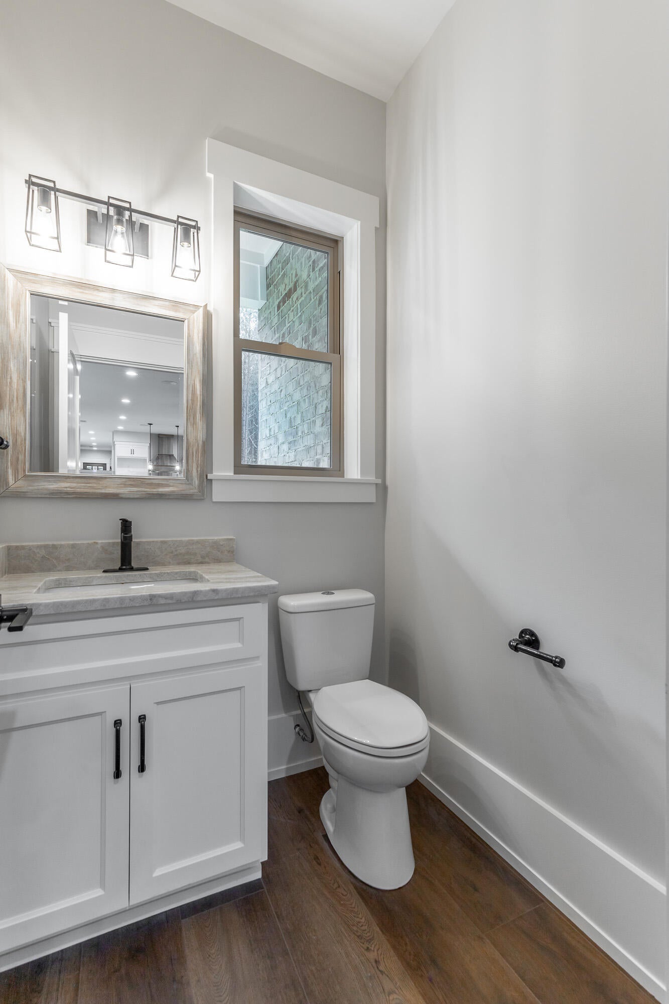 Jasper, Tennessee, 37347, United States, 3 Bedrooms Bedrooms, ,3 BathroomsBathrooms,Residential,Active,1965825