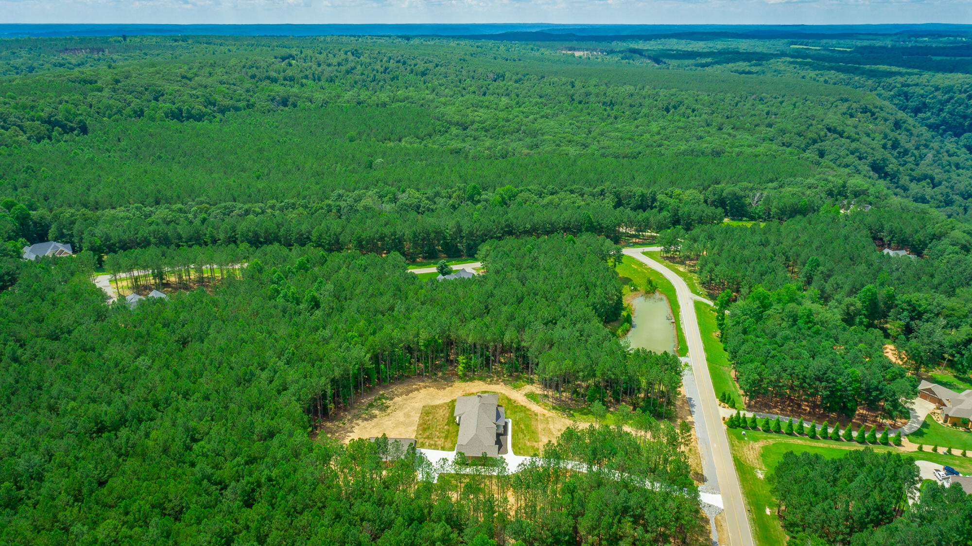 Jasper, Tennessee, 37347, United States, 3 Bedrooms Bedrooms, ,3 BathroomsBathrooms,Residential,Active,1965825