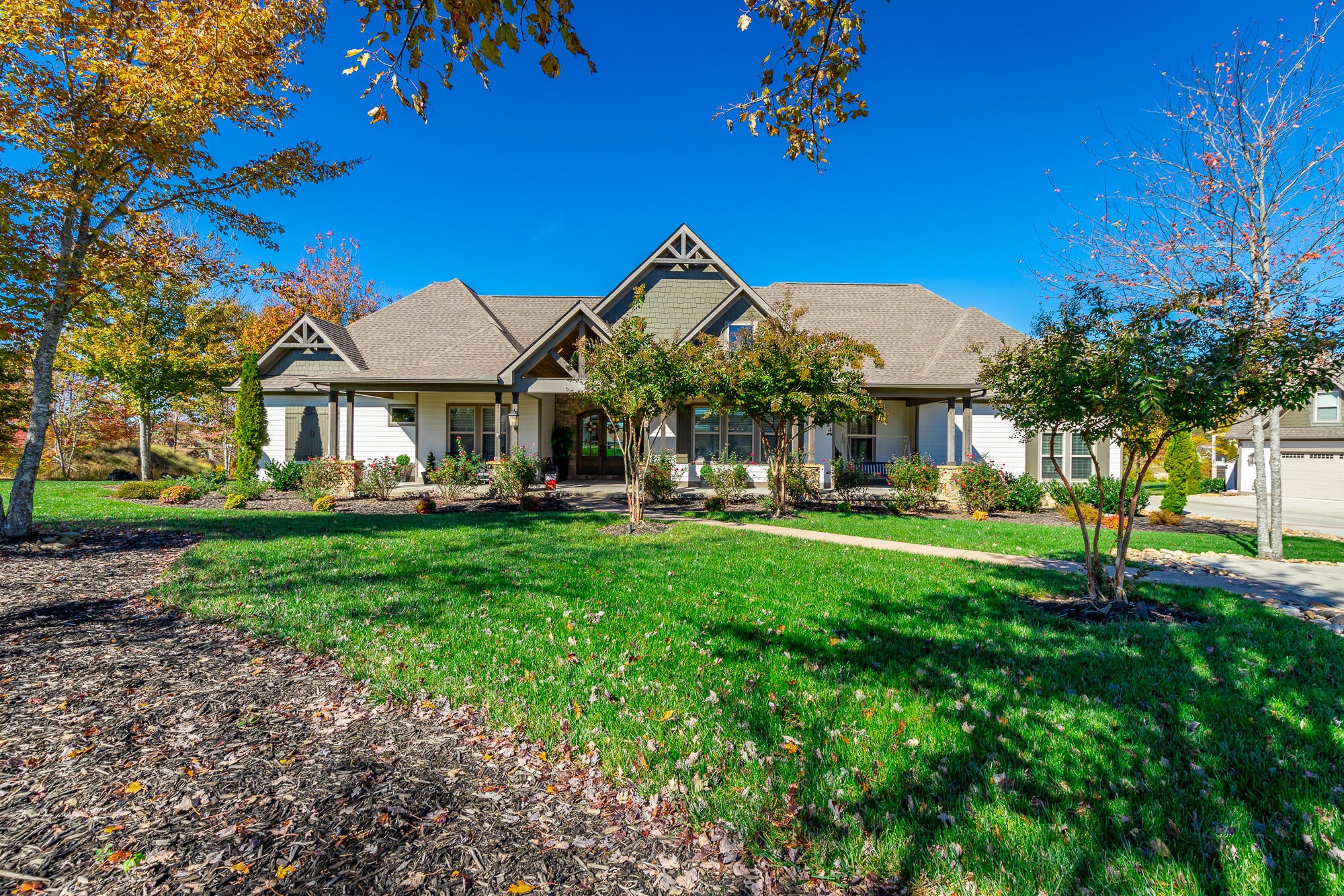 Jasper, Tennessee, 37347, United States, 3 Bedrooms Bedrooms, ,4 BathroomsBathrooms,Residential,Active,1987217