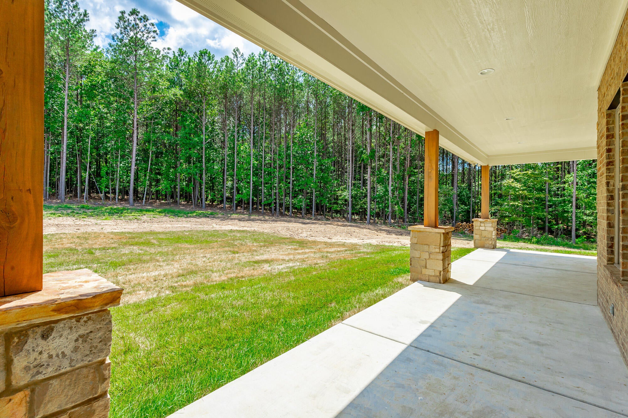 Jasper, Tennessee, 37347, United States, 3 Bedrooms Bedrooms, ,3 BathroomsBathrooms,Residential,Active,1965825