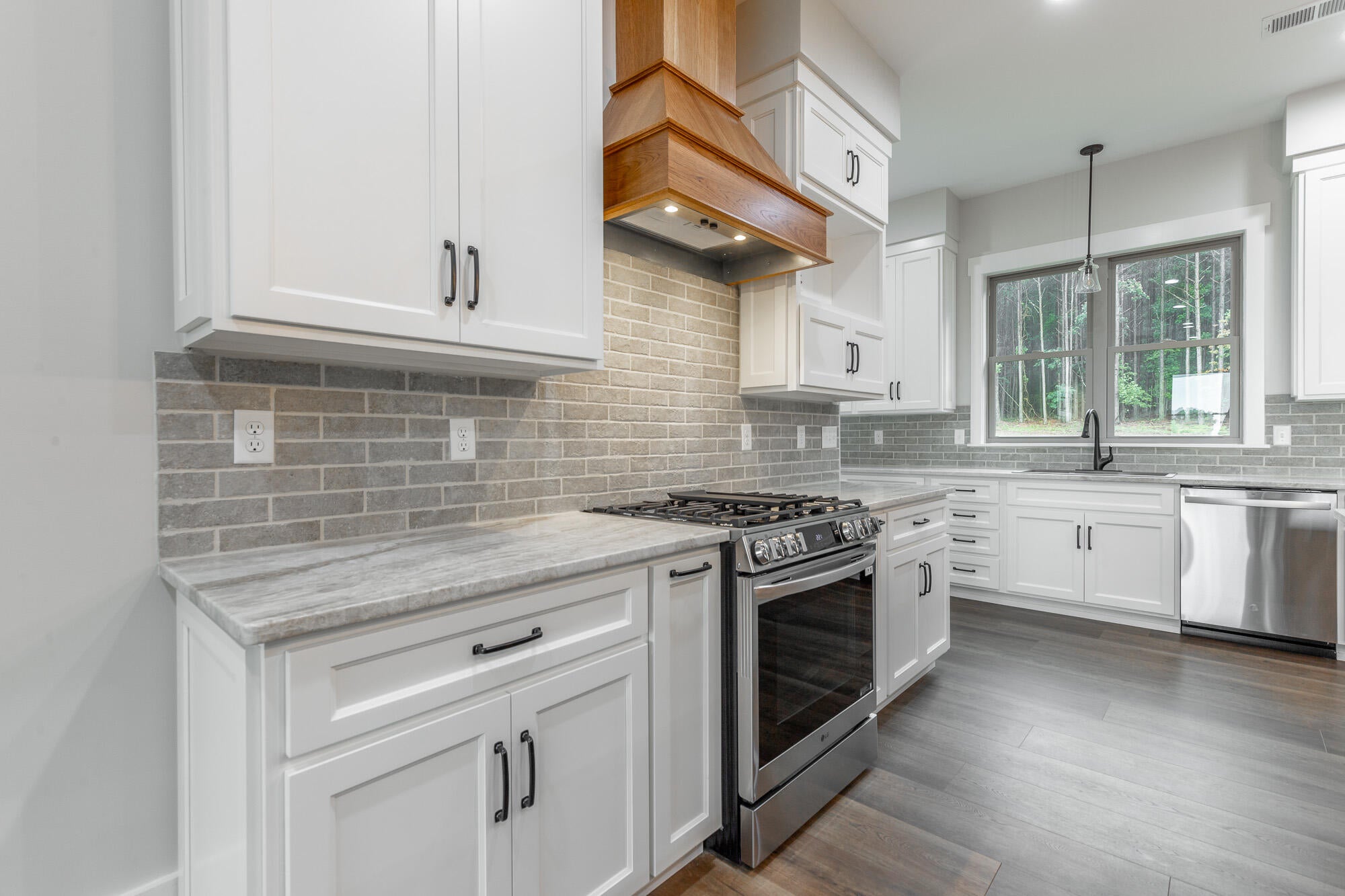 Jasper, Tennessee, 37347, United States, 3 Bedrooms Bedrooms, ,3 BathroomsBathrooms,Residential,Active,1965825