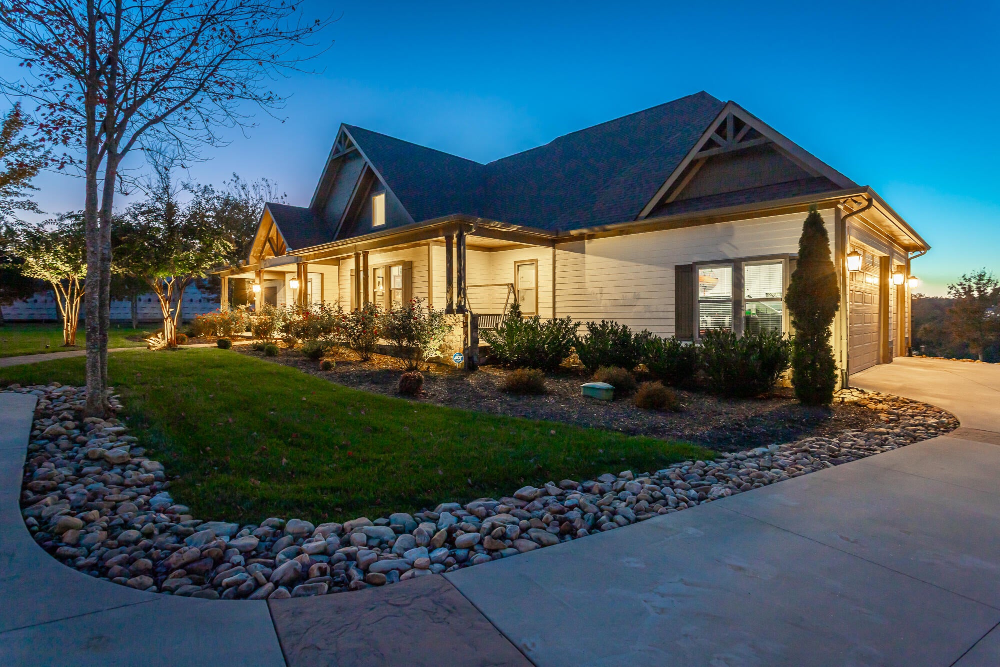 Jasper, Tennessee, 37347, United States, 3 Bedrooms Bedrooms, ,4 BathroomsBathrooms,Residential,Active,1987217