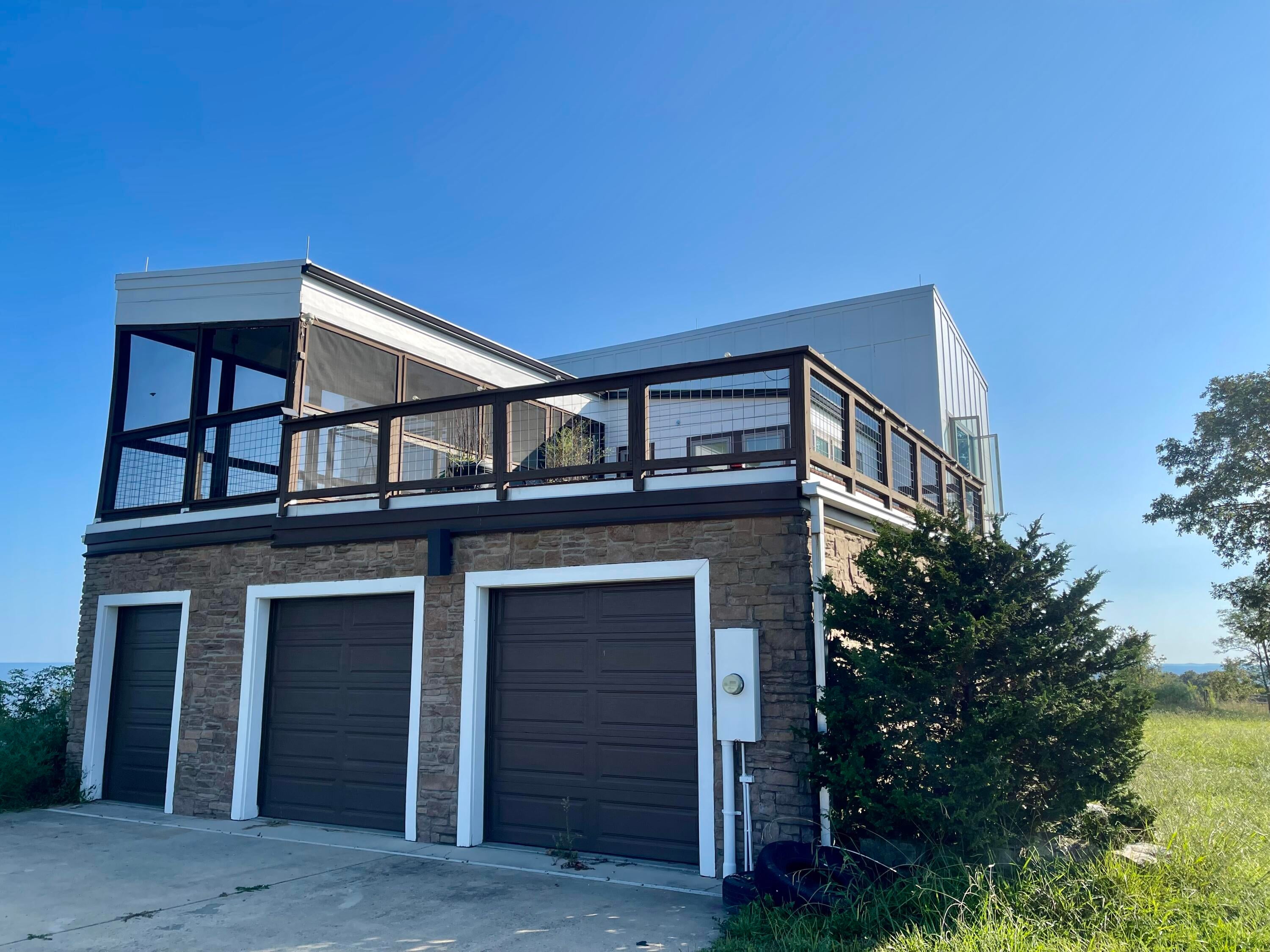 Graysville, Tennessee, 37338, United States, 4 Bedrooms Bedrooms, ,4 BathroomsBathrooms,Residential,Active,1952475