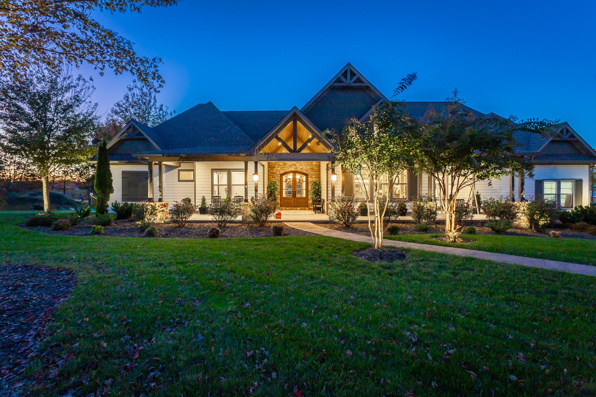 Jasper, Tennessee, 37347, United States, 3 Bedrooms Bedrooms, ,4 BathroomsBathrooms,Residential,Active,1987217