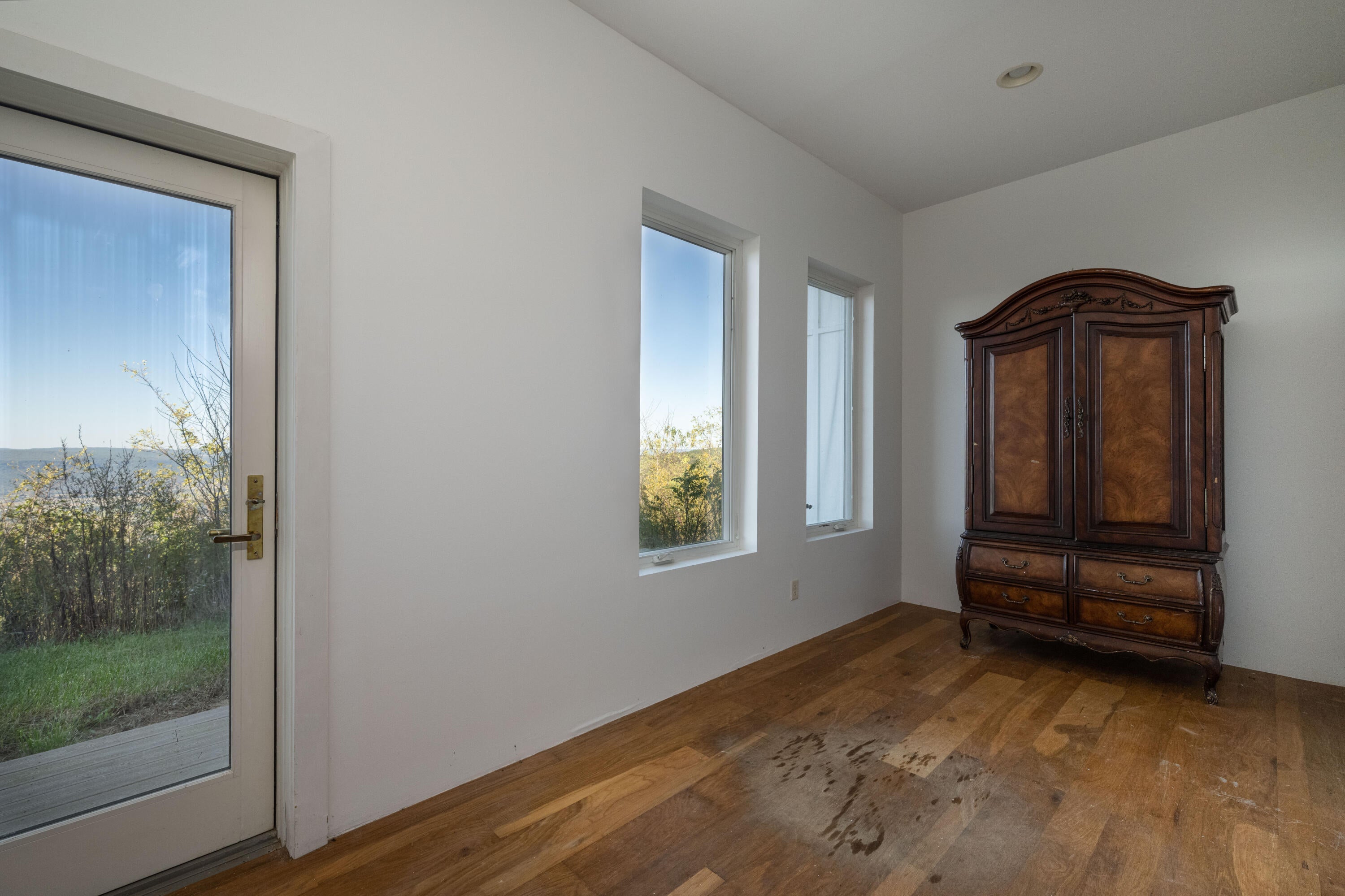 Graysville, Tennessee, 37338, United States, 4 Bedrooms Bedrooms, ,4 BathroomsBathrooms,Residential,Active,1952475