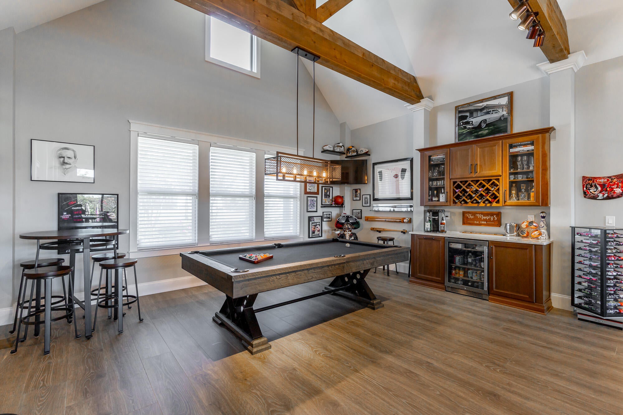 Jasper, Tennessee, 37347, United States, 3 Bedrooms Bedrooms, ,4 BathroomsBathrooms,Residential,Active,1987217