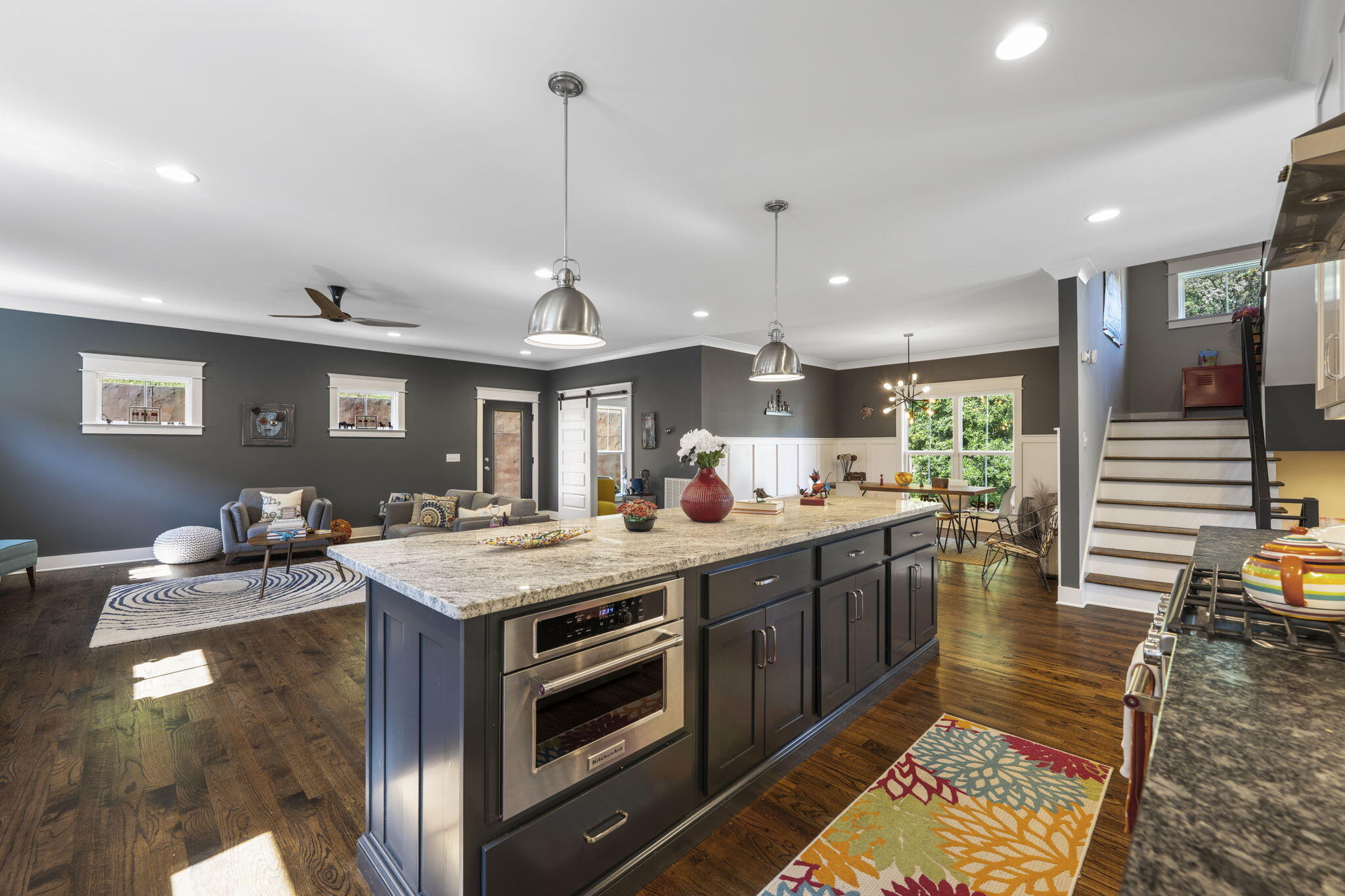 Chattanooga, Tennessee, 37405, United States, 4 Bedrooms Bedrooms, ,4 BathroomsBathrooms,Residential,Active,1893208