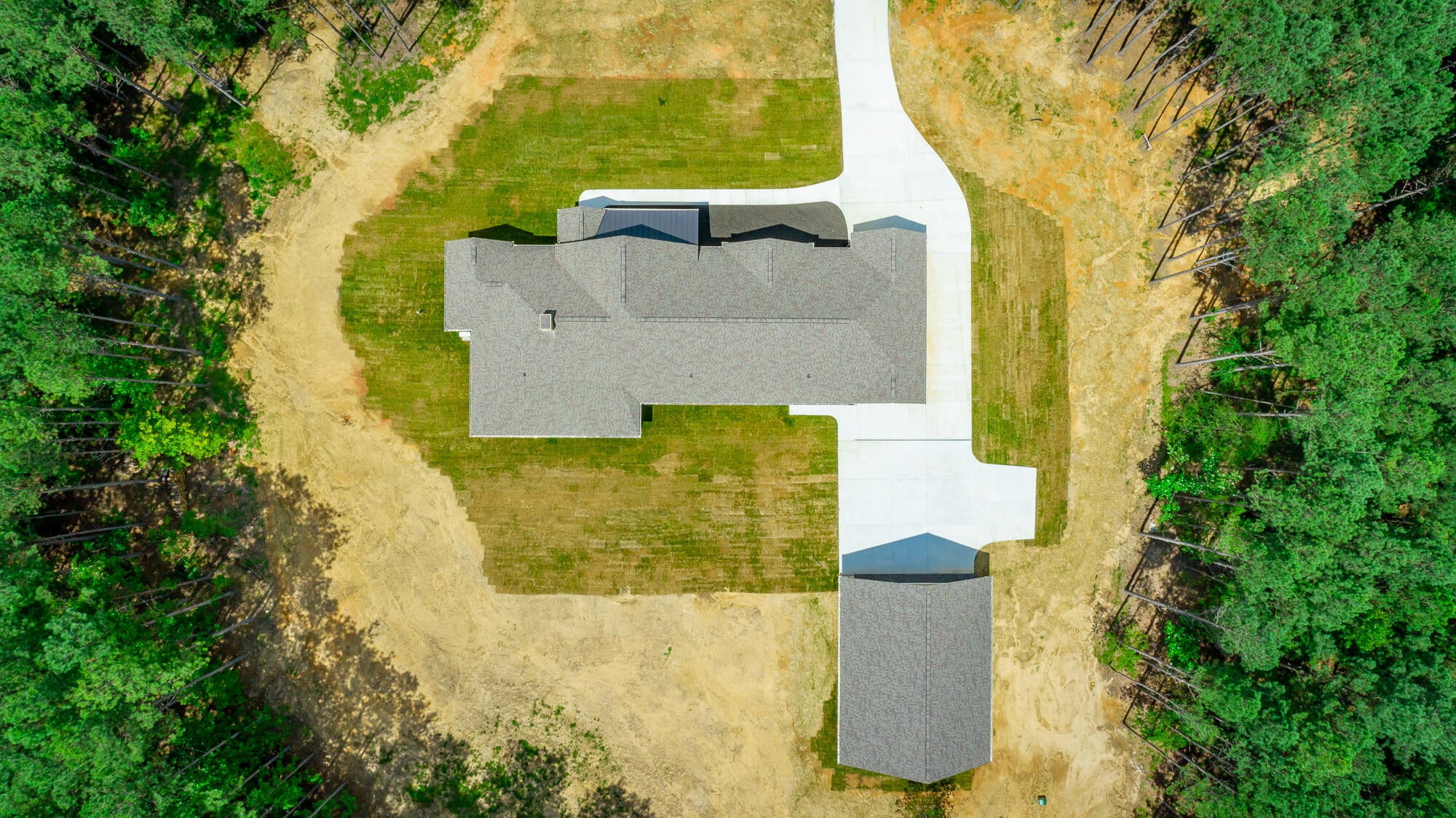 Jasper, Tennessee, 37347, United States, 3 Bedrooms Bedrooms, ,3 BathroomsBathrooms,Residential,Active,1965825