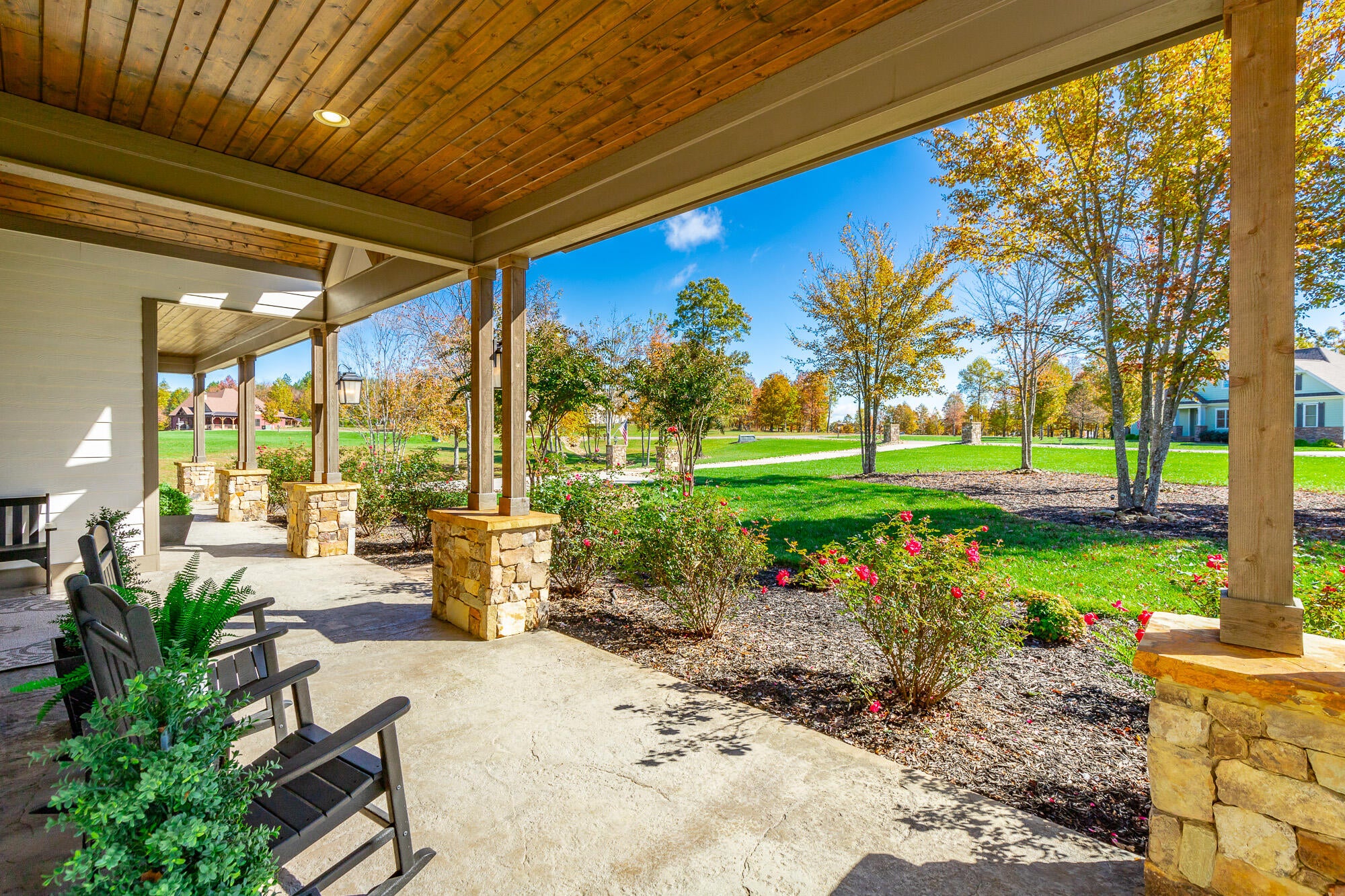 Jasper, Tennessee, 37347, United States, 3 Bedrooms Bedrooms, ,4 BathroomsBathrooms,Residential,Active,1987217