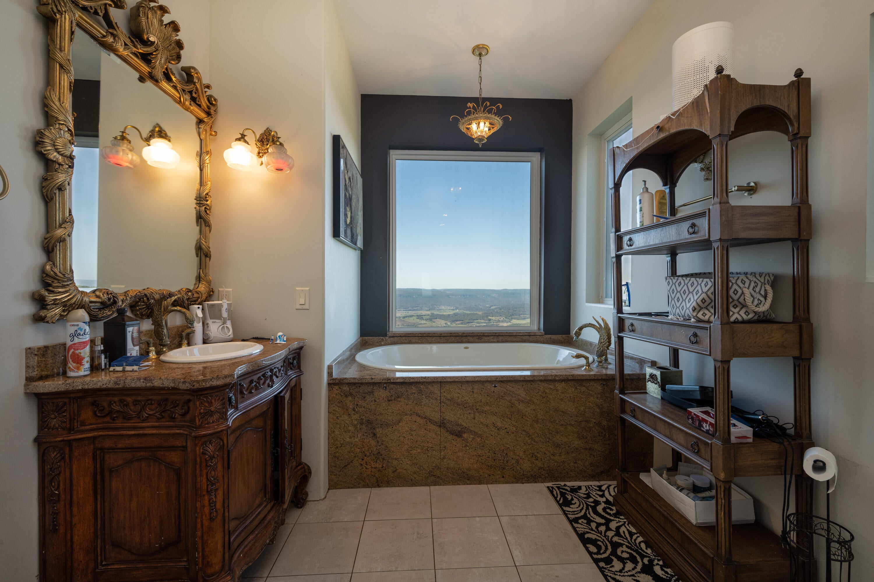 Graysville, Tennessee, 37338, United States, 4 Bedrooms Bedrooms, ,4 BathroomsBathrooms,Residential,Active,1952475