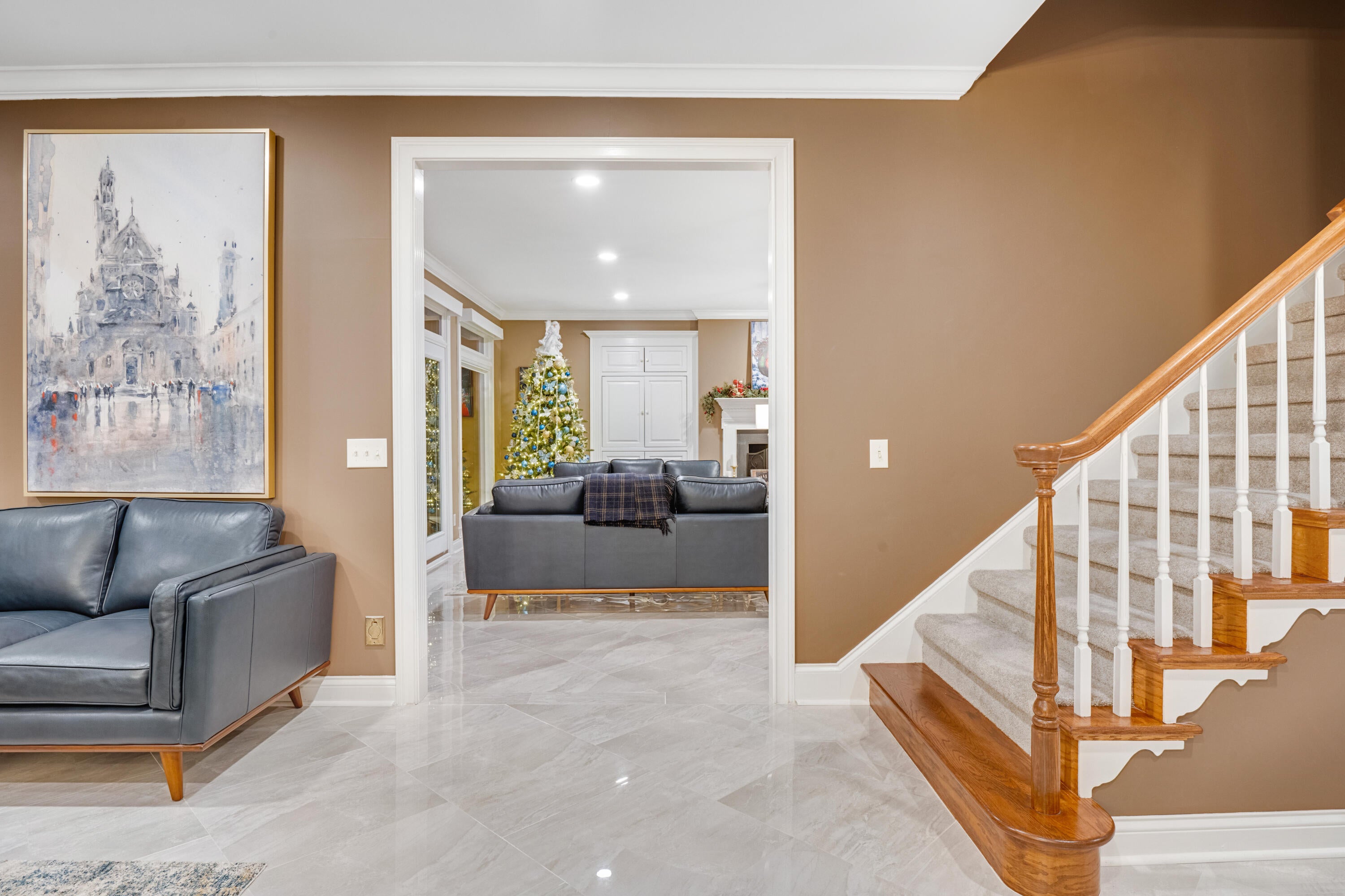 Chattanooga, Tennessee, 37416, United States, 4 Bedrooms Bedrooms, ,5 BathroomsBathrooms,Residential,Pending,2007030