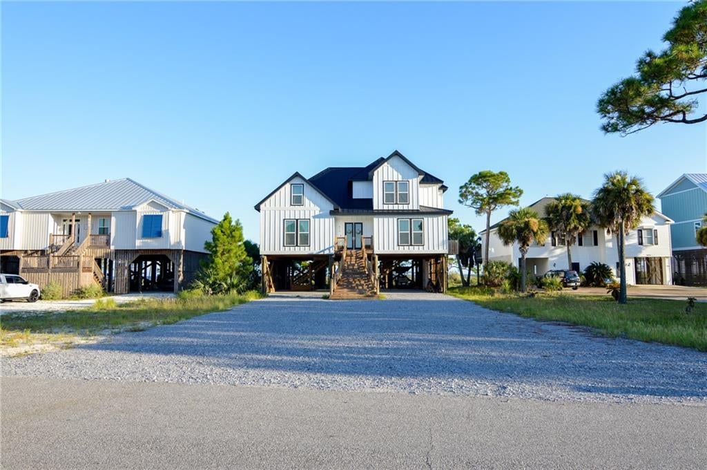 Dauphin Island, Alabama, 36528, United States, 6 Bedrooms Bedrooms, ,8 BathroomsBathrooms,Residential,Active,1907975