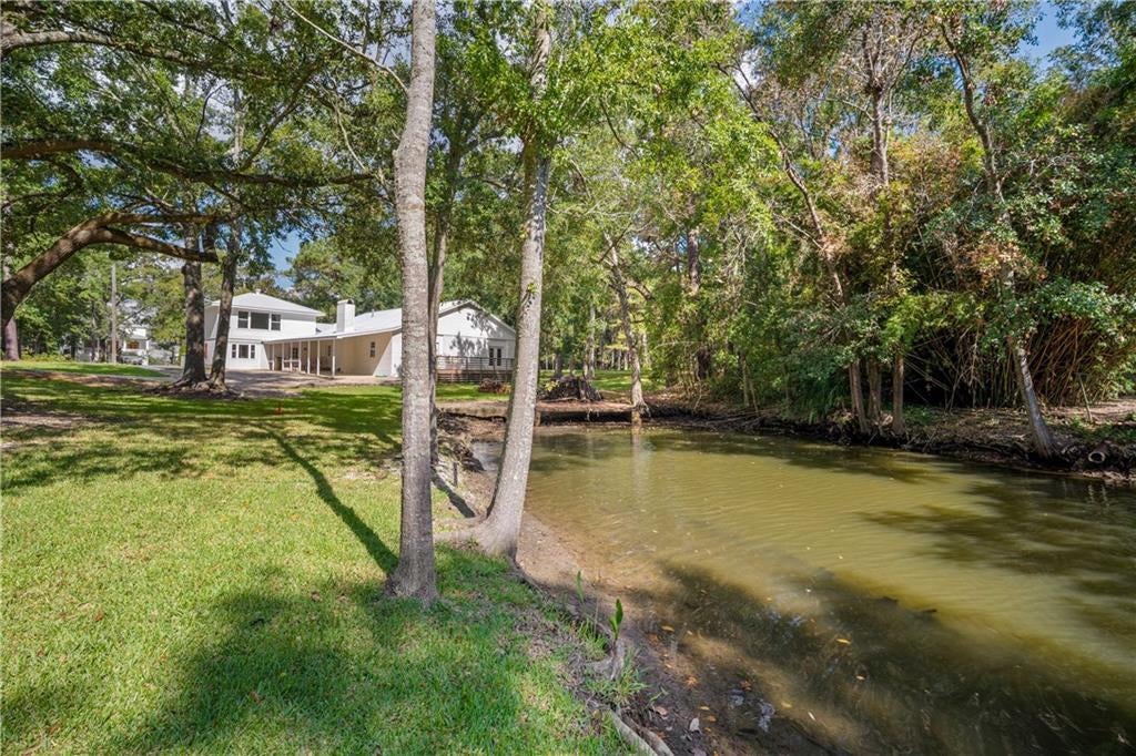 Mobile, Alabama, 36605, United States, 4 Bedrooms Bedrooms, ,4 BathroomsBathrooms,Residential,Active,1952489