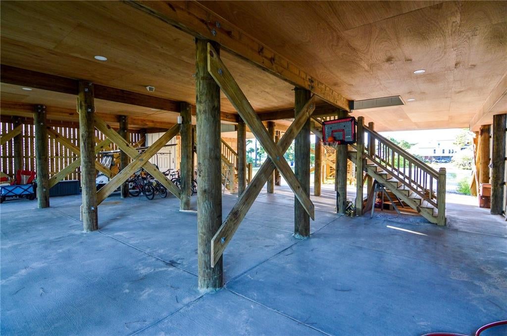 Dauphin Island, Alabama, 36528, United States, 6 Bedrooms Bedrooms, ,8 BathroomsBathrooms,Residential,Active,1907975