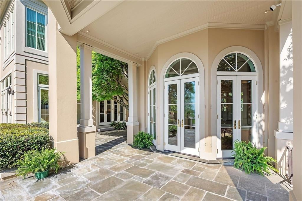 Daphne, Alabama, 36526, United States, 4 Bedrooms Bedrooms, ,6 BathroomsBathrooms,Residential,Active,2009156