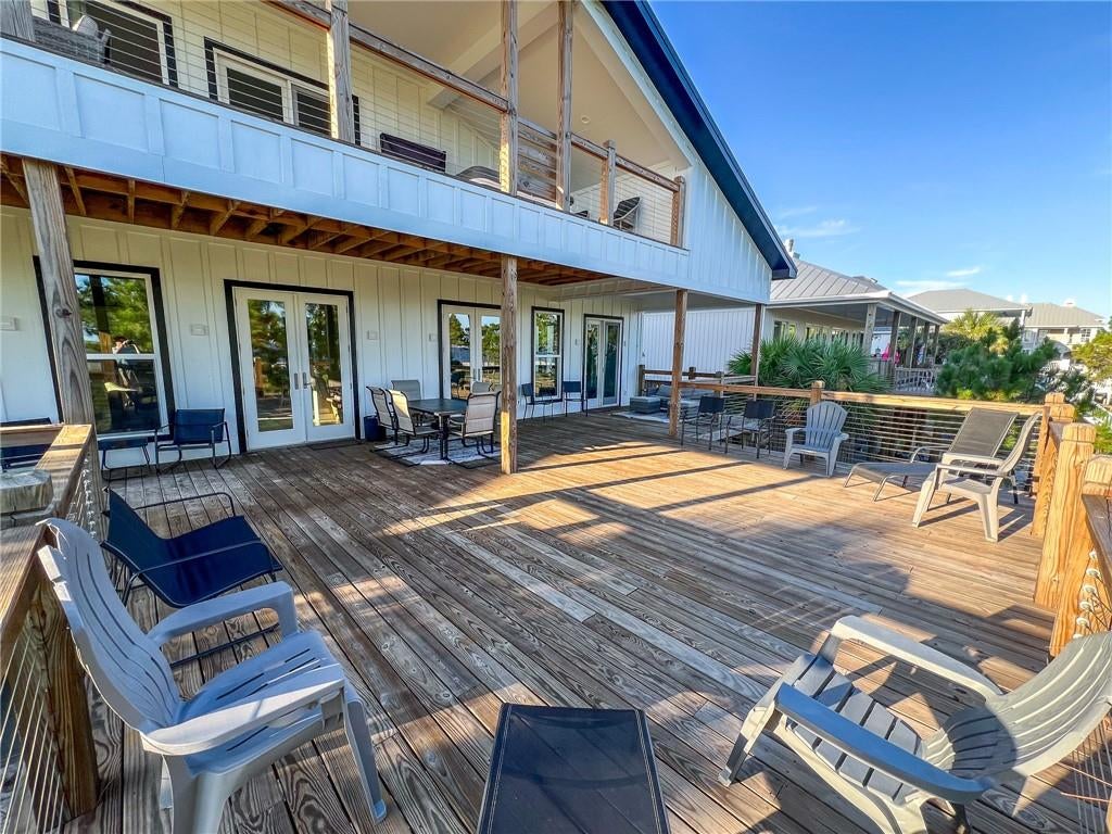 Dauphin Island, Alabama, 36528, United States, 6 Bedrooms Bedrooms, ,8 BathroomsBathrooms,Residential,Active,1907975