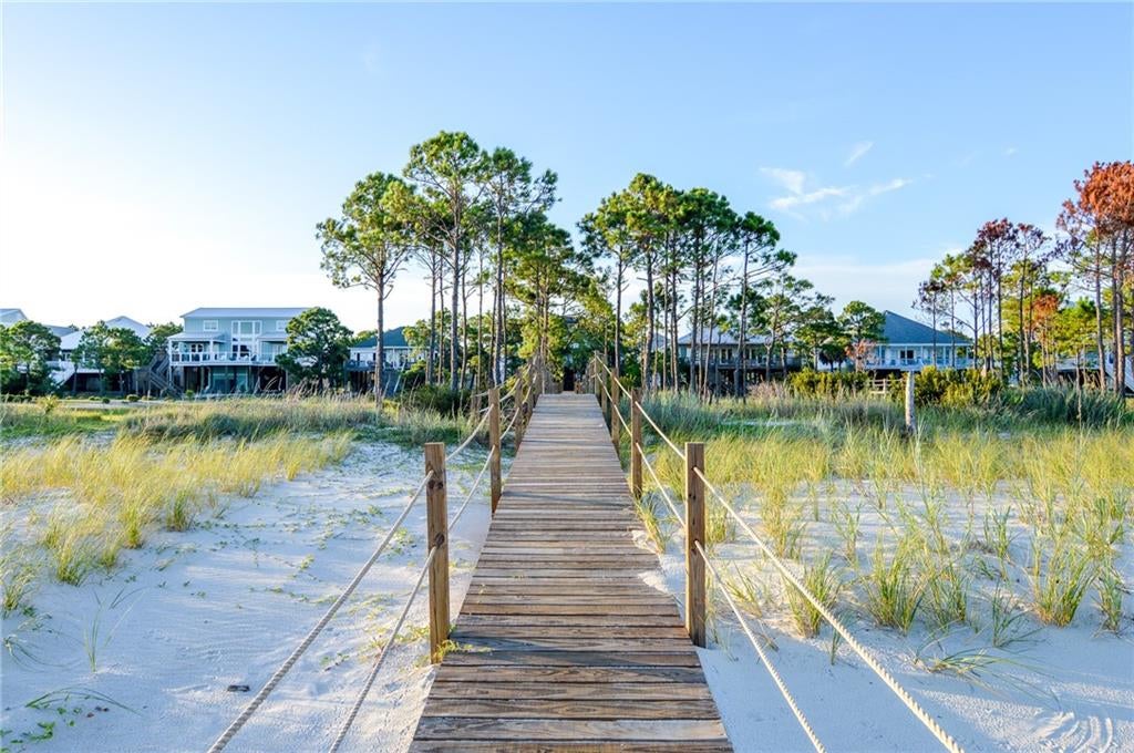 Dauphin Island, Alabama, 36528, United States, 6 Bedrooms Bedrooms, ,8 BathroomsBathrooms,Residential,Active,1907975