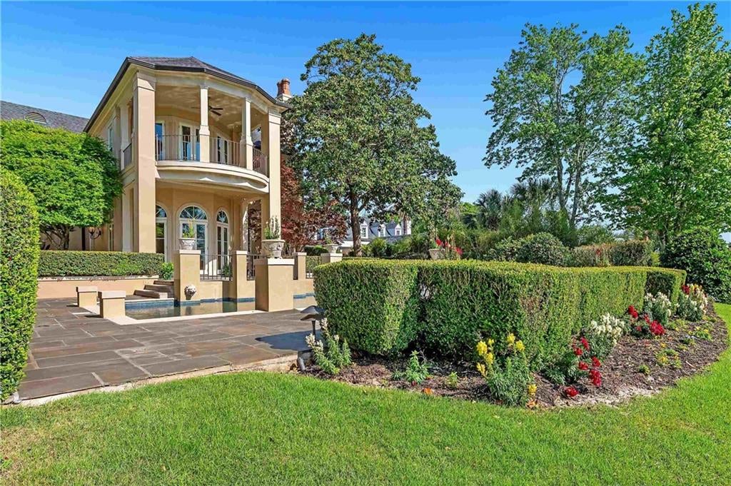 Daphne, Alabama, 36526, United States, 4 Bedrooms Bedrooms, ,6 BathroomsBathrooms,Residential,Active,2009156