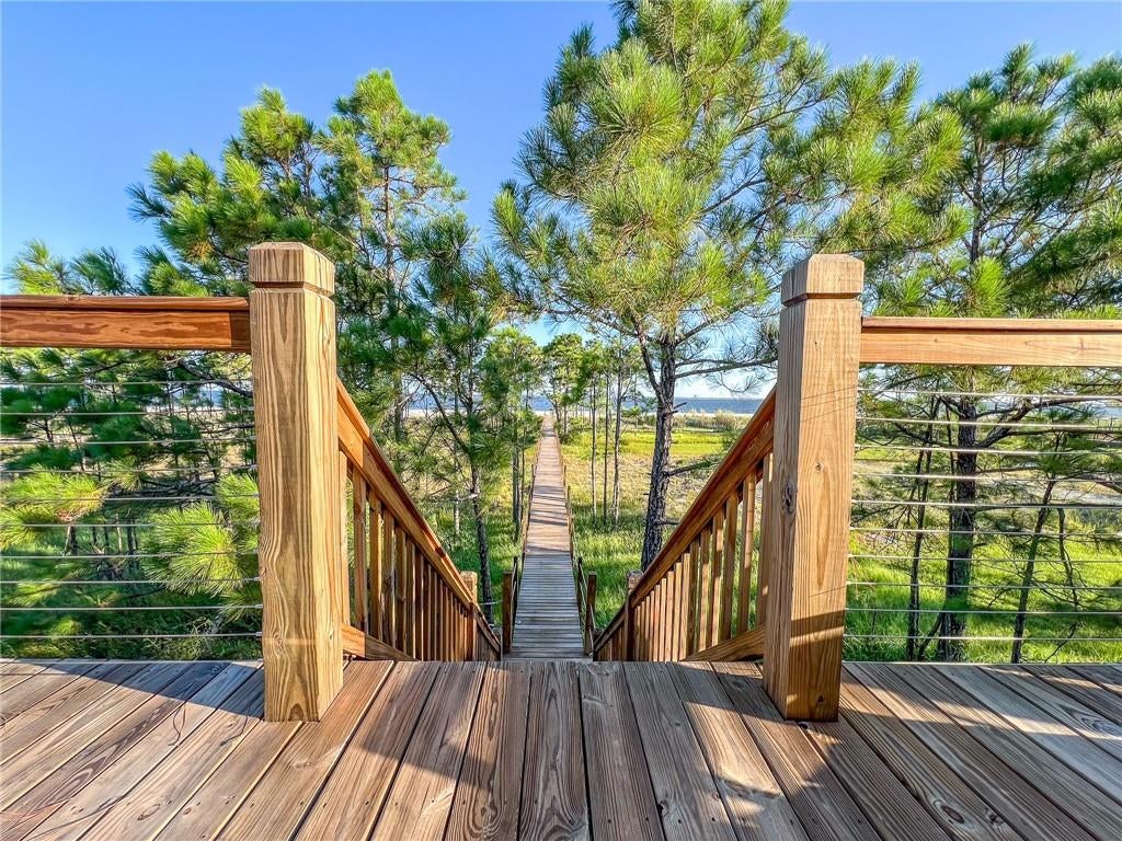Dauphin Island, Alabama, 36528, United States, 6 Bedrooms Bedrooms, ,8 BathroomsBathrooms,Residential,Active,1907975