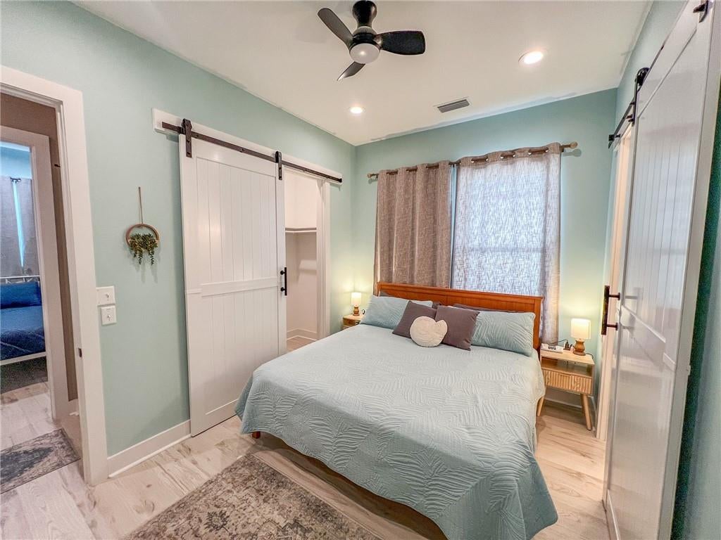 Dauphin Island, Alabama, 36528, United States, 6 Bedrooms Bedrooms, ,8 BathroomsBathrooms,Residential,Active,1907975