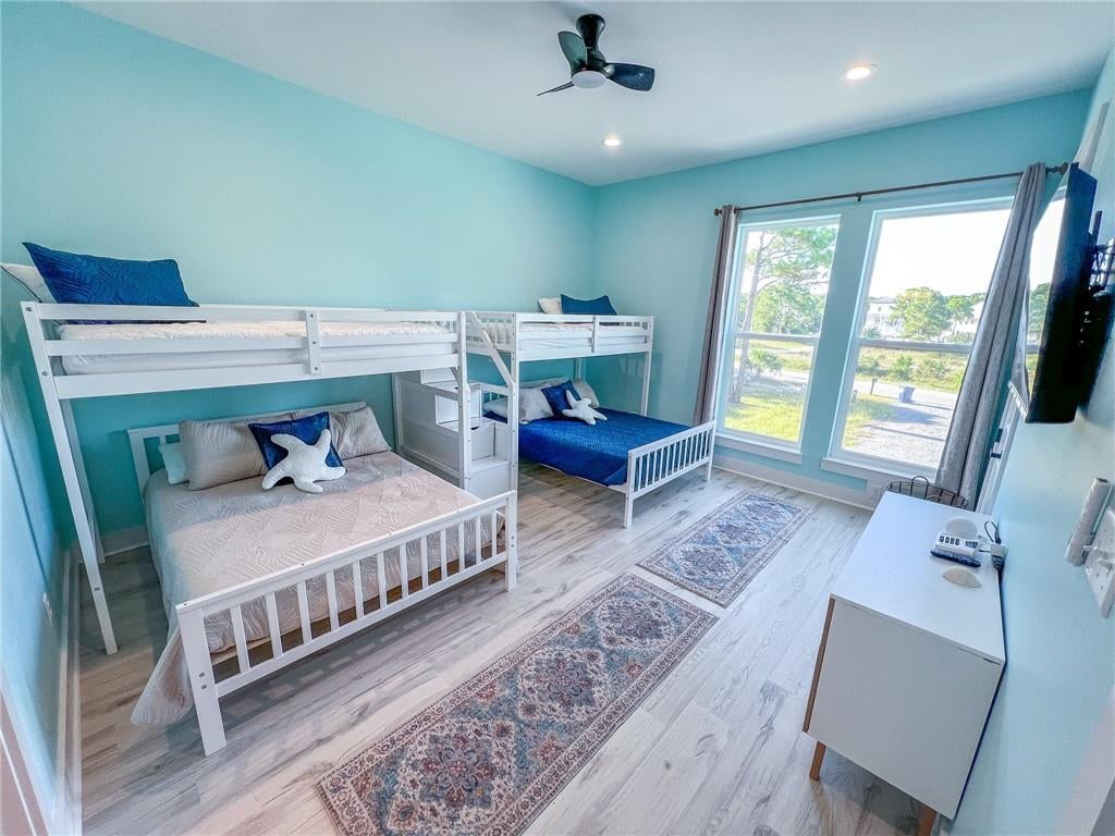 Dauphin Island, Alabama, 36528, United States, 6 Bedrooms Bedrooms, ,8 BathroomsBathrooms,Residential,Active,1907975
