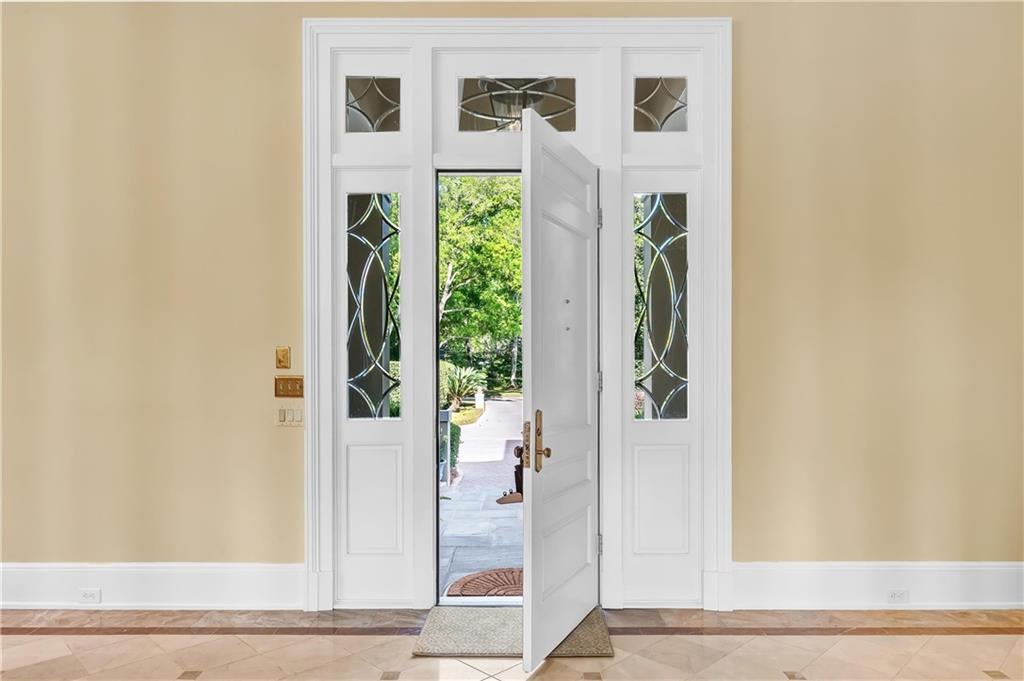 Daphne, Alabama, 36526, United States, 4 Bedrooms Bedrooms, ,6 BathroomsBathrooms,Residential,Active,1780420