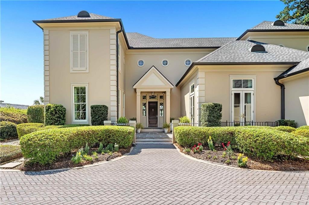 Daphne, Alabama, 36526, United States, 4 Bedrooms Bedrooms, ,6 BathroomsBathrooms,Residential,Active,1780420